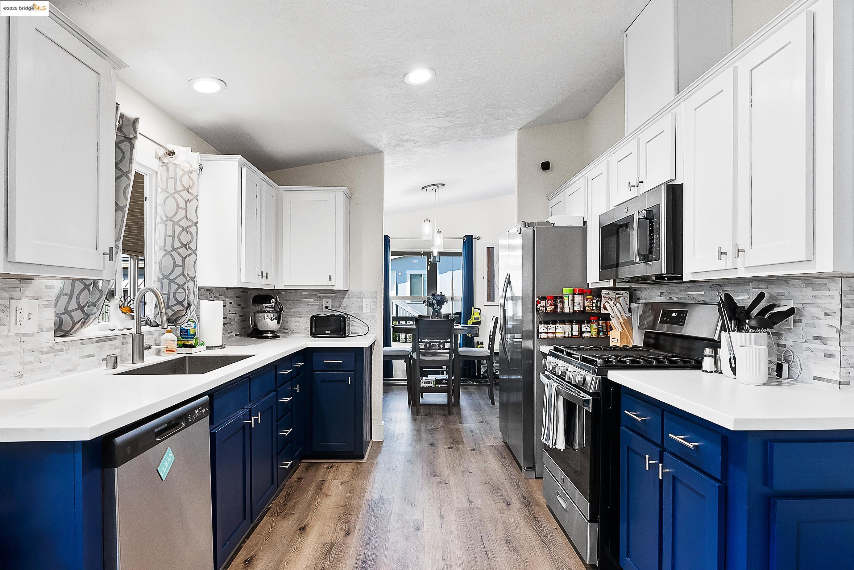 4202 Ticonderoga Ln, North Highlands, California 95660, 3 Bedrooms Bedrooms, 6 Rooms Rooms,2 BathroomsBathrooms,Manufactured In Park,For Sale,4202 Ticonderoga Ln,41096685