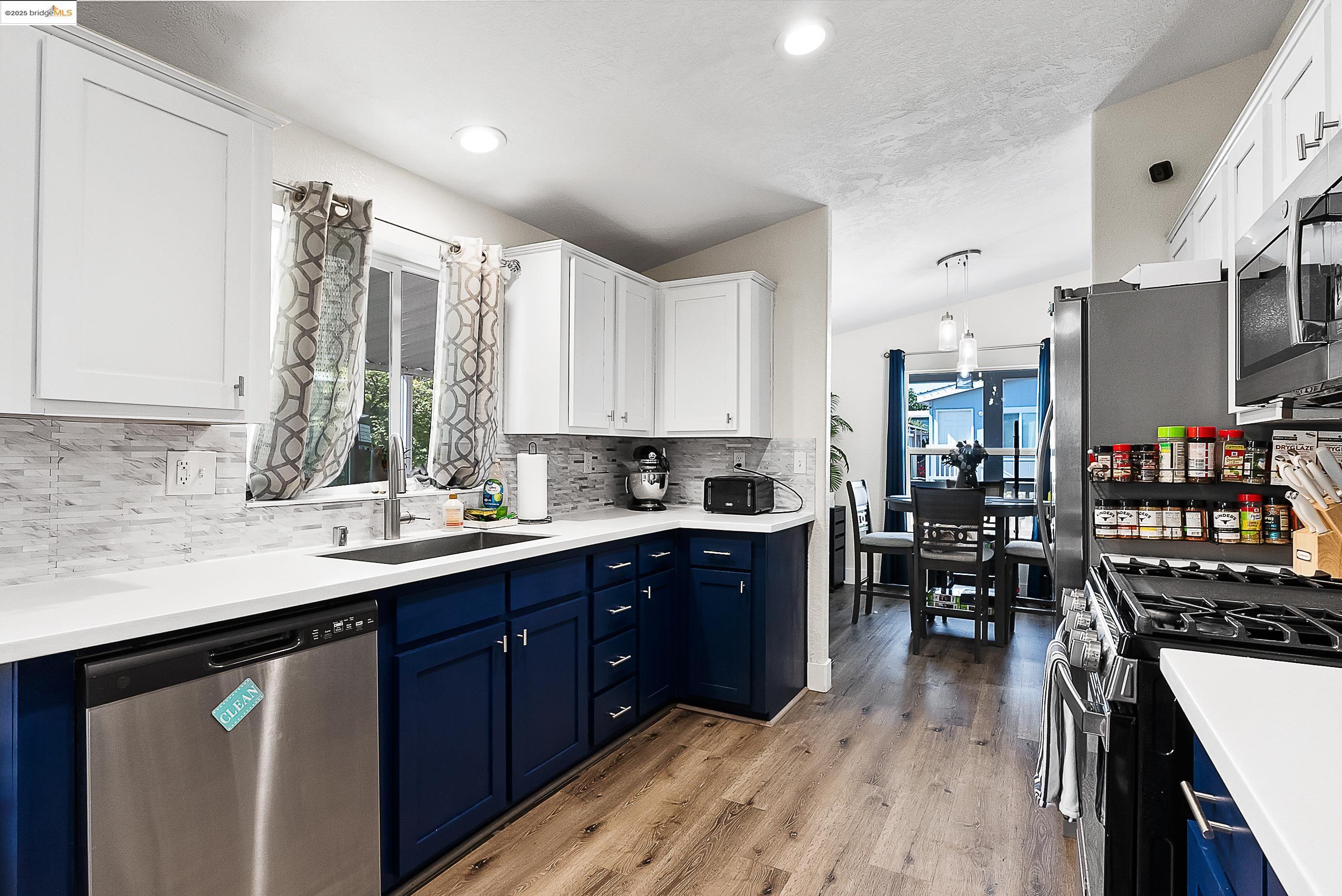 4202 Ticonderoga Ln, North Highlands, California 95660, 3 Bedrooms Bedrooms, 6 Rooms Rooms,2 BathroomsBathrooms,Manufactured In Park,For Sale,4202 Ticonderoga Ln,41096685