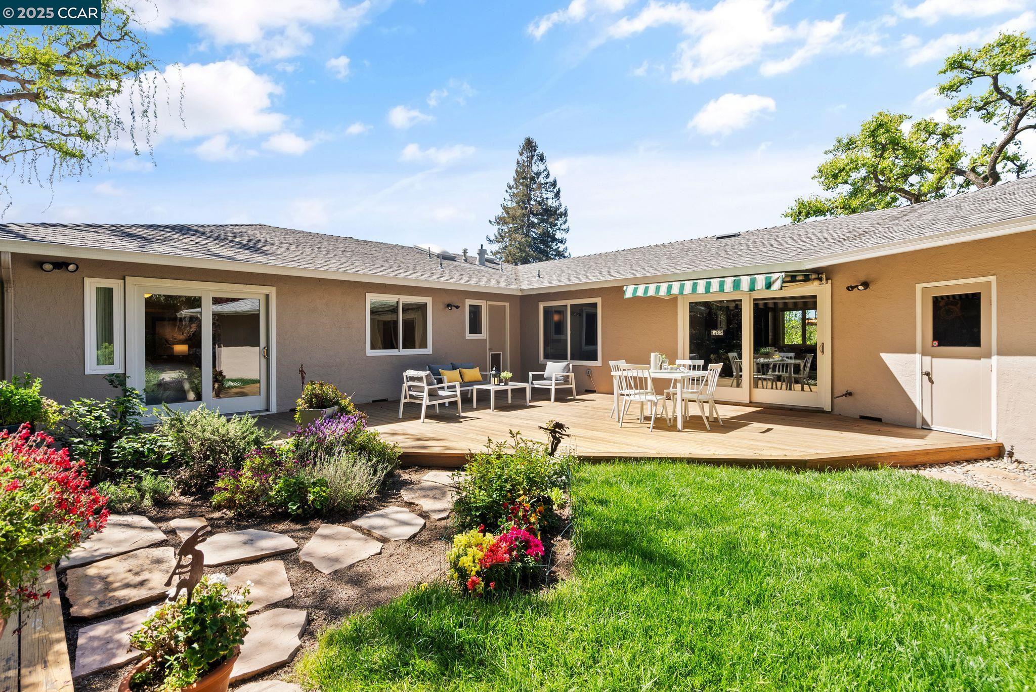 Detail Gallery Image 16 of 22 For 1902 Joseph Dr, Moraga,  CA 94556 - 4 Beds | 2/1 Baths