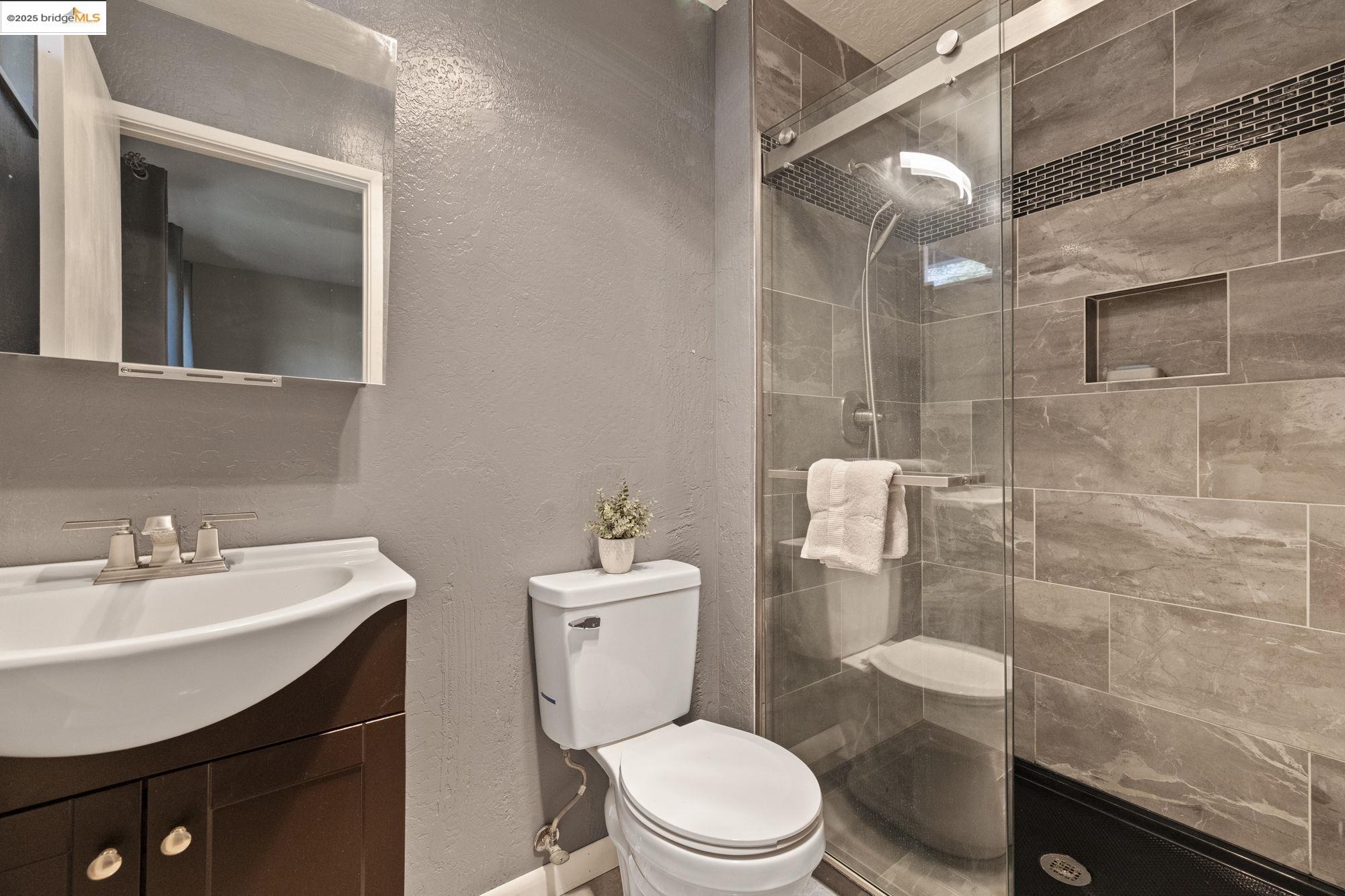 15453 Camino Del Parque, Sonora, California 95370, 3 Bedrooms Bedrooms, 3 Rooms Rooms,2 BathroomsBathrooms,Residential,For Sale,15453 Camino Del Parque,41096687