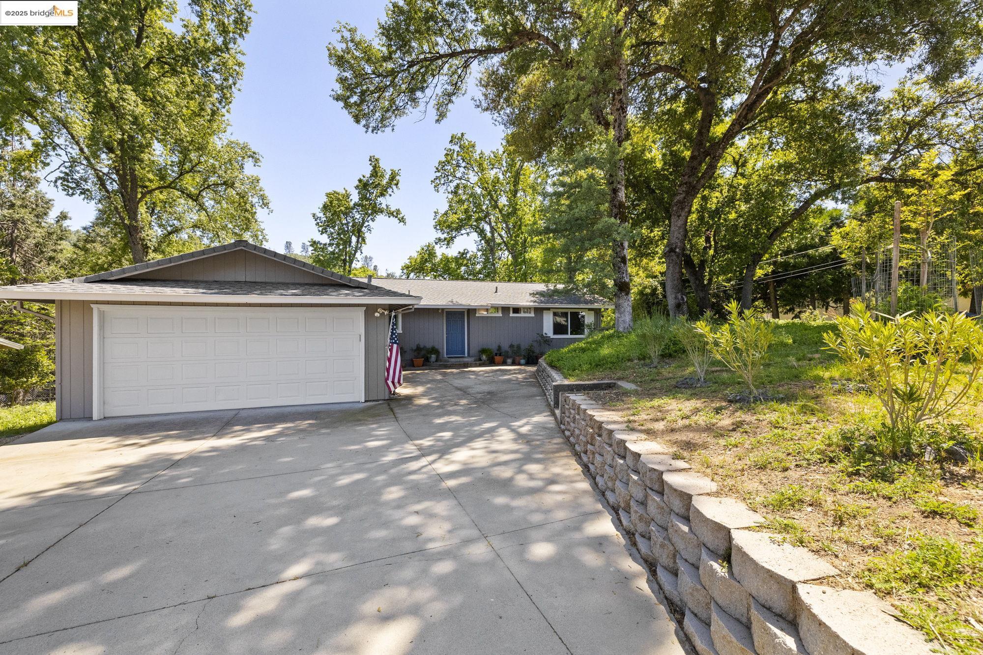15453 Camino Del Parque, Sonora, California 95370, 3 Bedrooms Bedrooms, 3 Rooms Rooms,2 BathroomsBathrooms,Residential,For Sale,15453 Camino Del Parque,41096687