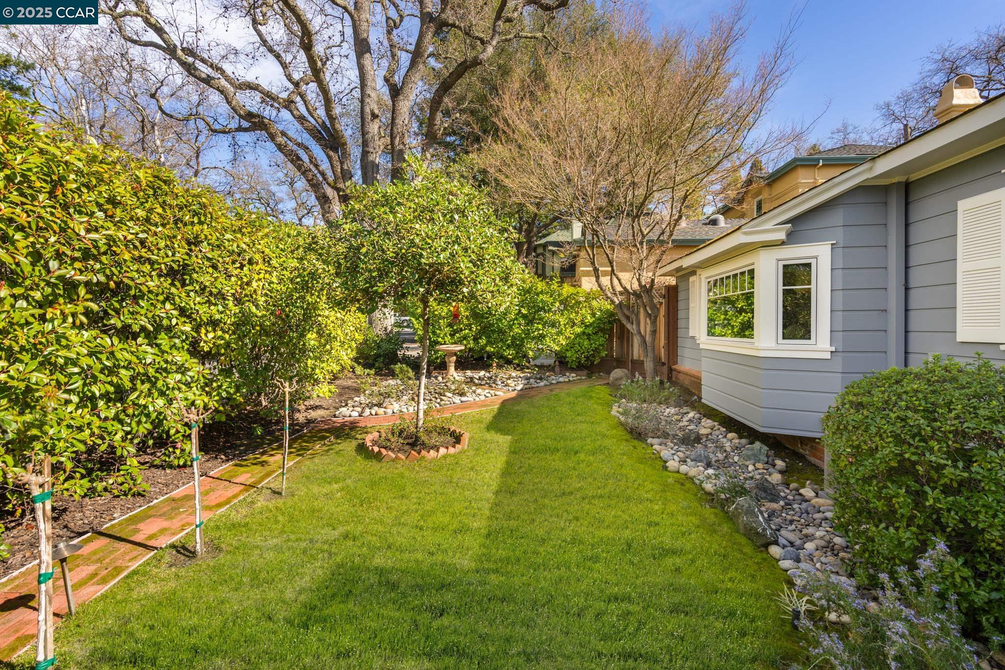 120 El Centro, Diablo, California 94528, 4 Bedrooms Bedrooms, 9 Rooms Rooms,2 BathroomsBathrooms,Residential,For Sale,120 El Centro,41096688