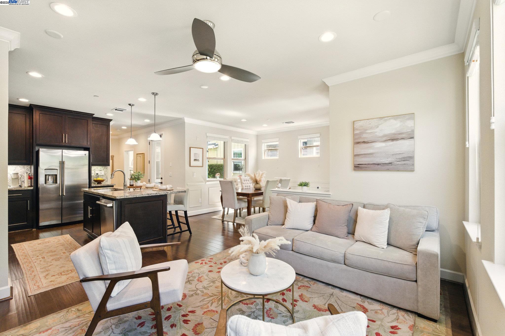Detail Gallery Image 5 of 51 For 538 Sandalwood Drive, Livermore,  CA 94551 - 4 Beds | 3 Baths