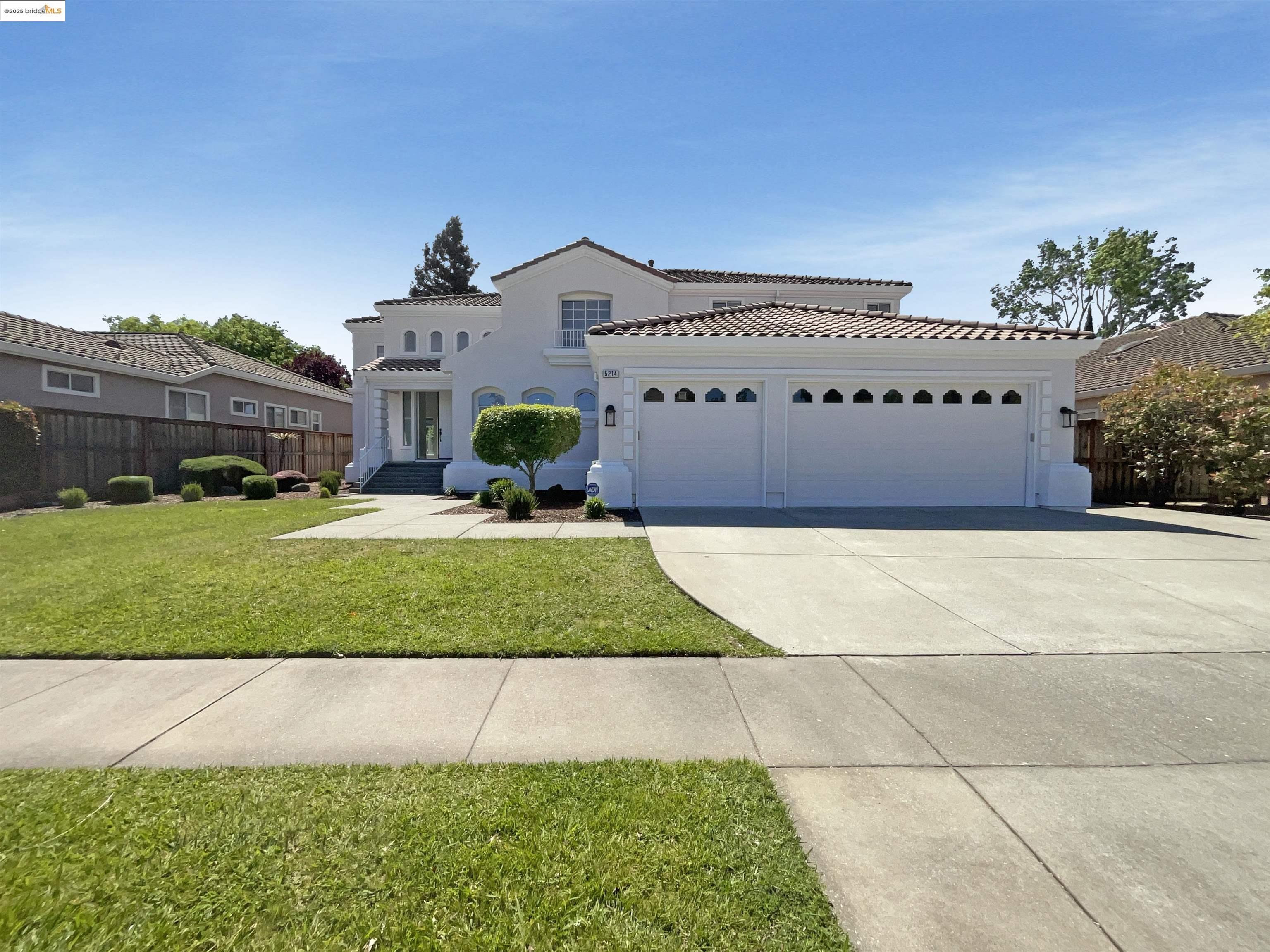 Detail Gallery Image 1 of 1 For 5214 Pavilion Ct, Fairfield,  CA 94534 - 5 Beds | 3/1 Baths
