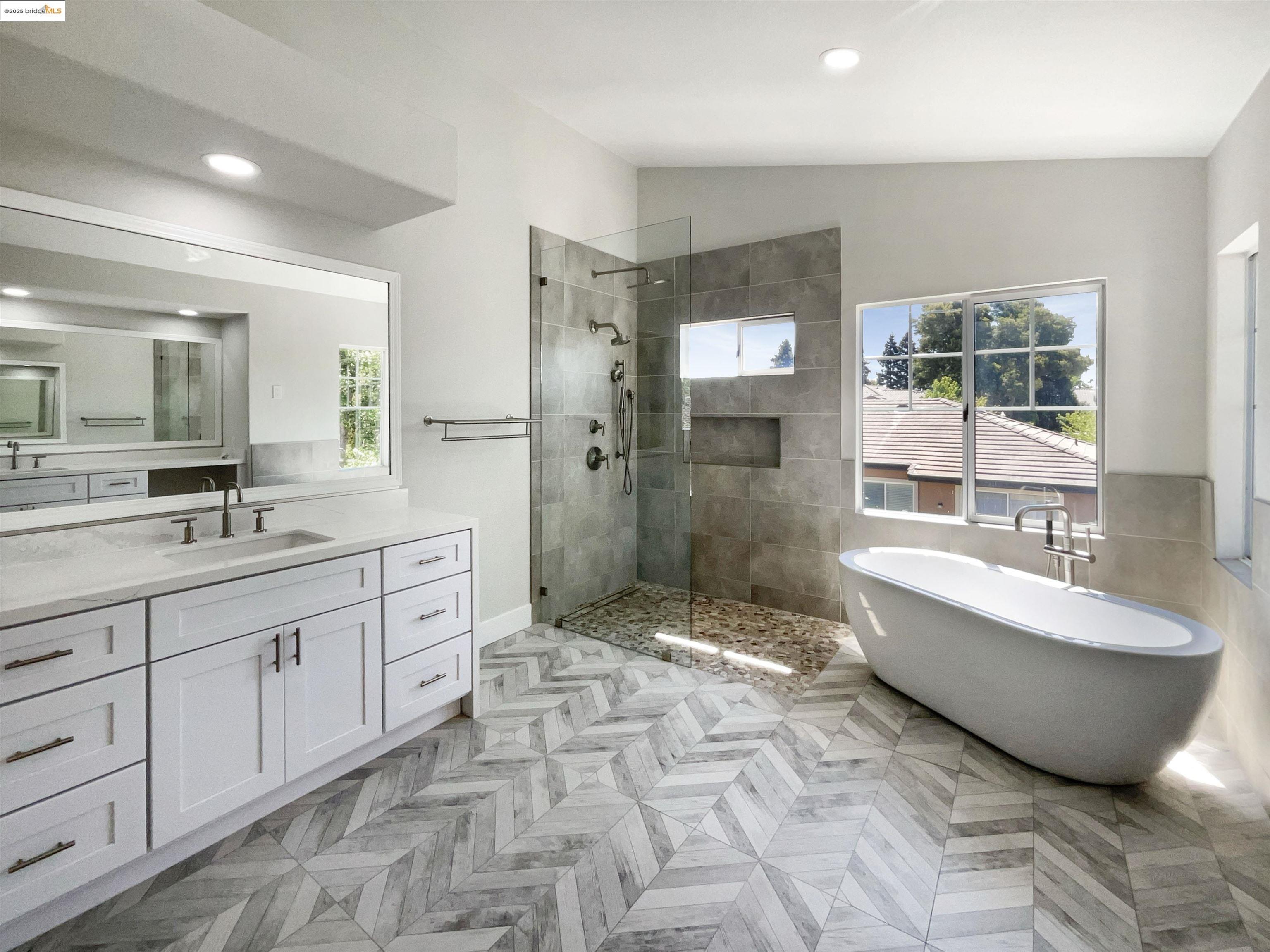 5214 Pavilion Ct, Fairfield, California 94534, 5 Bedrooms Bedrooms, 9 Rooms Rooms,3 BathroomsBathrooms,Residential,For Sale,5214 Pavilion Ct,41096691