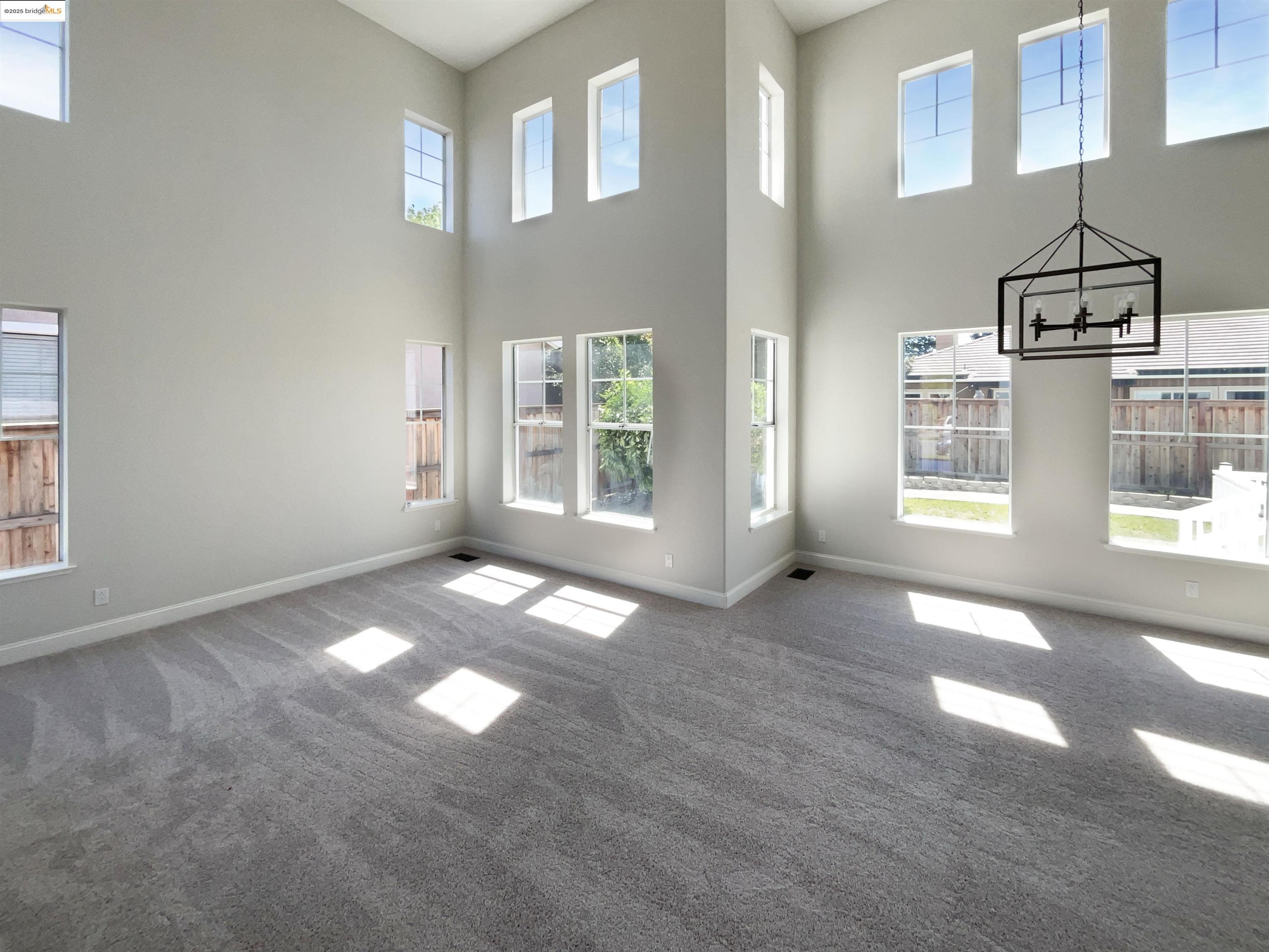 5214 Pavilion Ct, Fairfield, California 94534, 5 Bedrooms Bedrooms, 9 Rooms Rooms,3 BathroomsBathrooms,Residential,For Sale,5214 Pavilion Ct,41096691