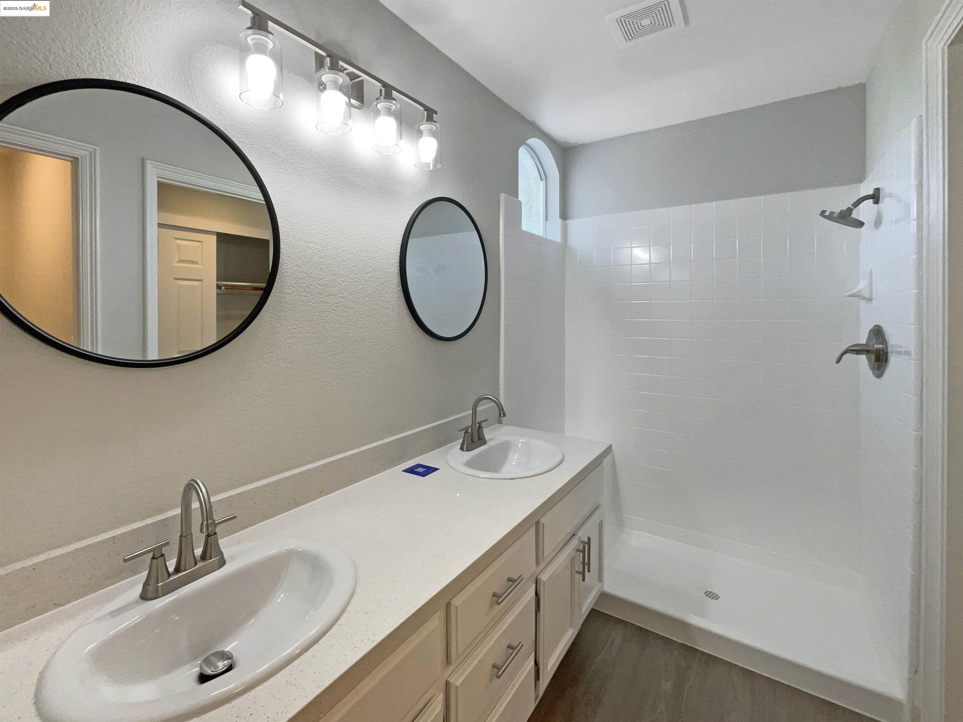 Detail Gallery Image 42 of 50 For 5214 Pavilion Ct, Fairfield,  CA 94534 - 5 Beds | 3/1 Baths
