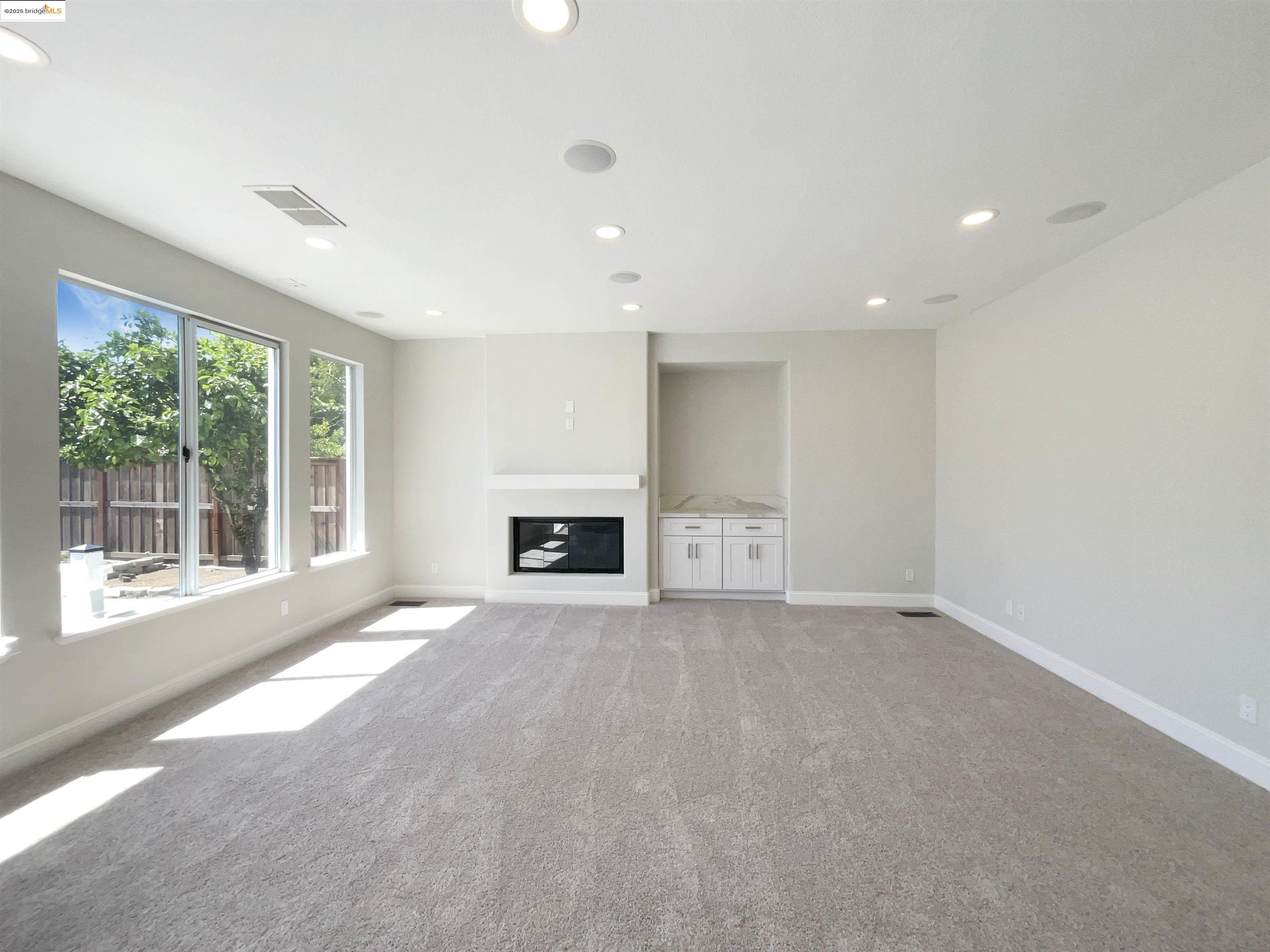 5214 Pavilion Ct, Fairfield, California 94534, 5 Bedrooms Bedrooms, 9 Rooms Rooms,3 BathroomsBathrooms,Residential,For Sale,5214 Pavilion Ct,41096691