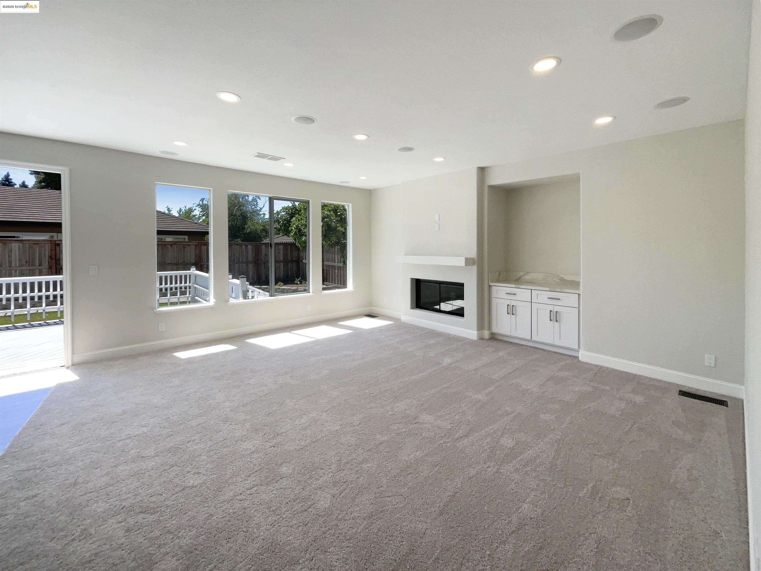 5214 Pavilion Ct, Fairfield, California 94534, 5 Bedrooms Bedrooms, 9 Rooms Rooms,3 BathroomsBathrooms,Residential,For Sale,5214 Pavilion Ct,41096691