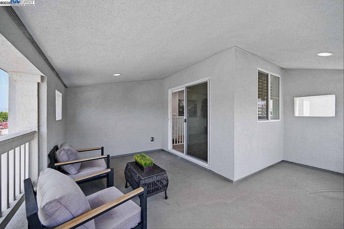 8526 Jetty Way, Newark, California 94560, 4 Bedrooms Bedrooms, 8 Rooms Rooms,3 BathroomsBathrooms,Residential,For Sale,8526 Jetty Way,41096692