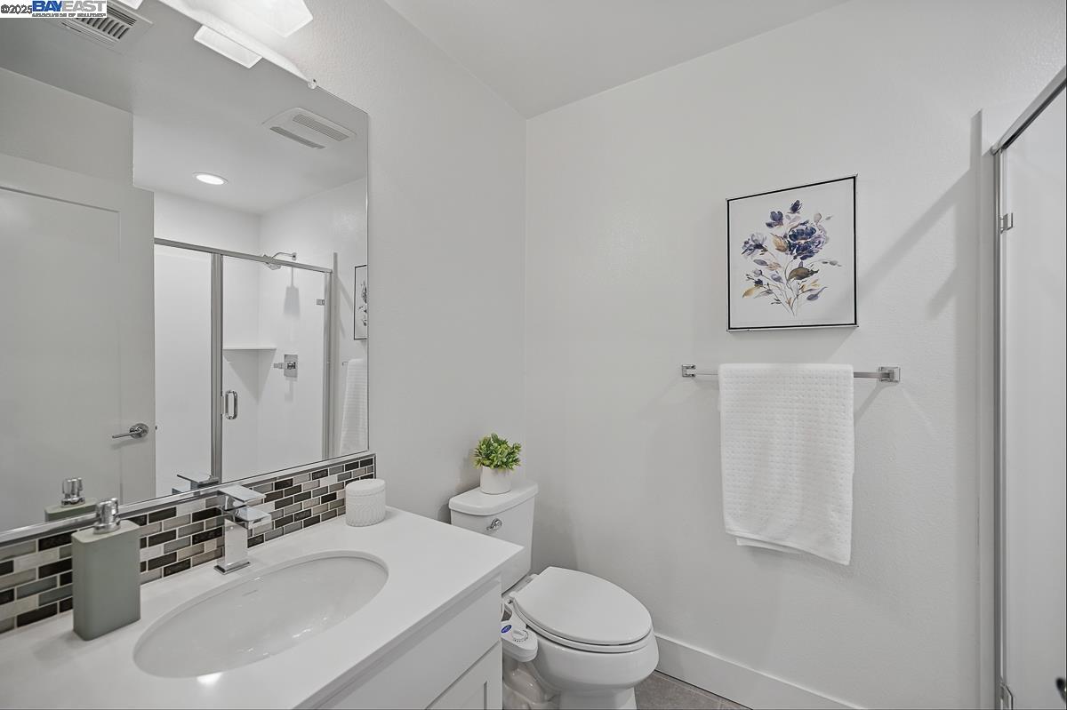 8526 Jetty Way, Newark, California 94560, 4 Bedrooms Bedrooms, 8 Rooms Rooms,3 BathroomsBathrooms,Residential,For Sale,8526 Jetty Way,41096692