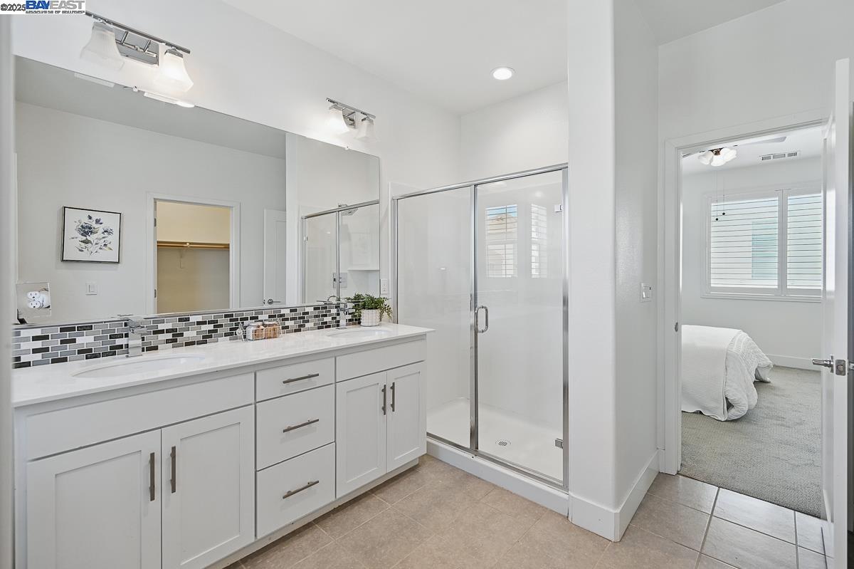8526 Jetty Way, Newark, California 94560, 4 Bedrooms Bedrooms, 8 Rooms Rooms,3 BathroomsBathrooms,Residential,For Sale,8526 Jetty Way,41096692