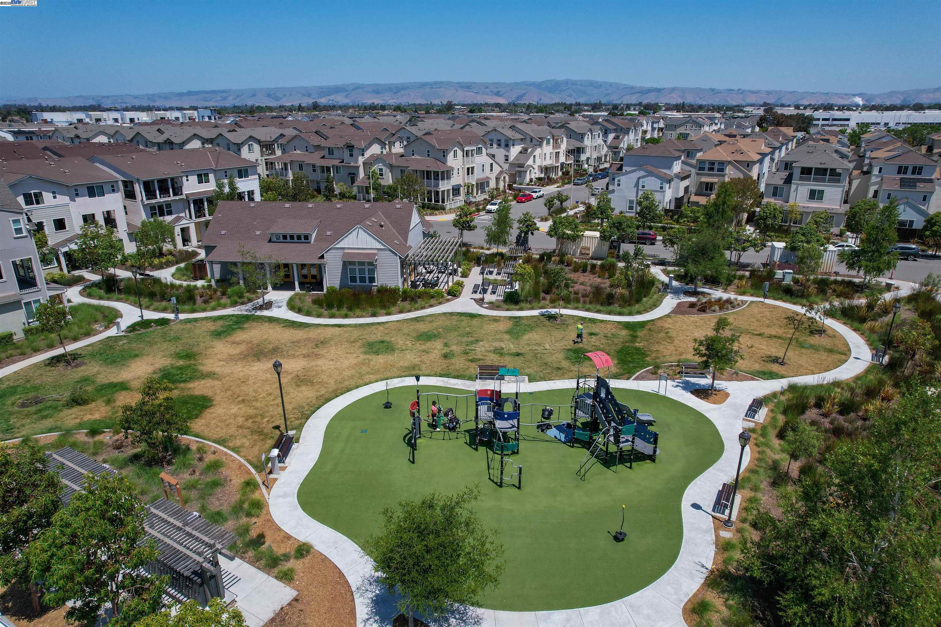 8526 Jetty Way, Newark, California 94560, 4 Bedrooms Bedrooms, 8 Rooms Rooms,3 BathroomsBathrooms,Residential,For Sale,8526 Jetty Way,41096692