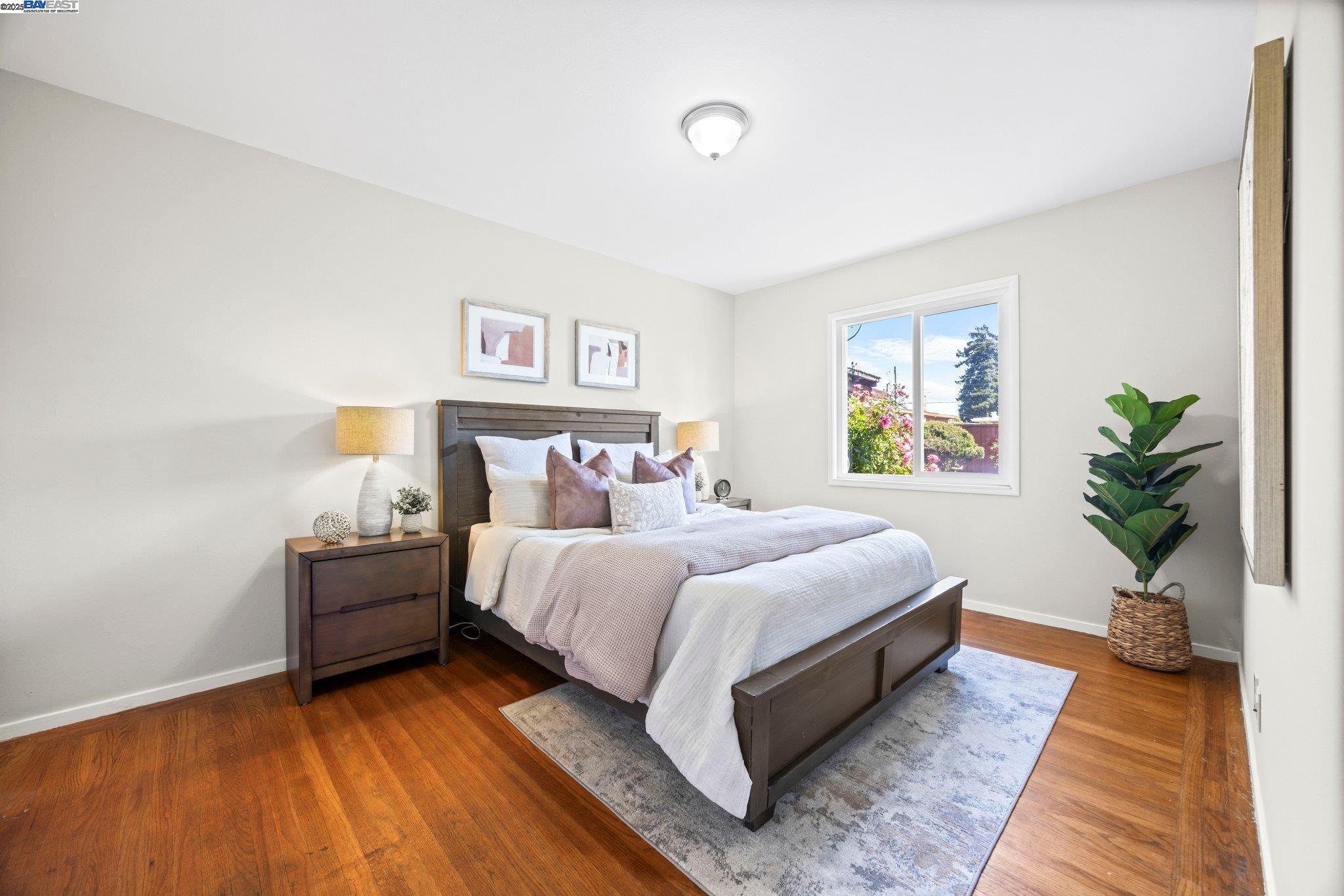 404 Oxford St, Hayward, California 94541, 4 Bedrooms Bedrooms, 8 Rooms Rooms,2 BathroomsBathrooms,Residential,For Sale,404 Oxford St,41096693