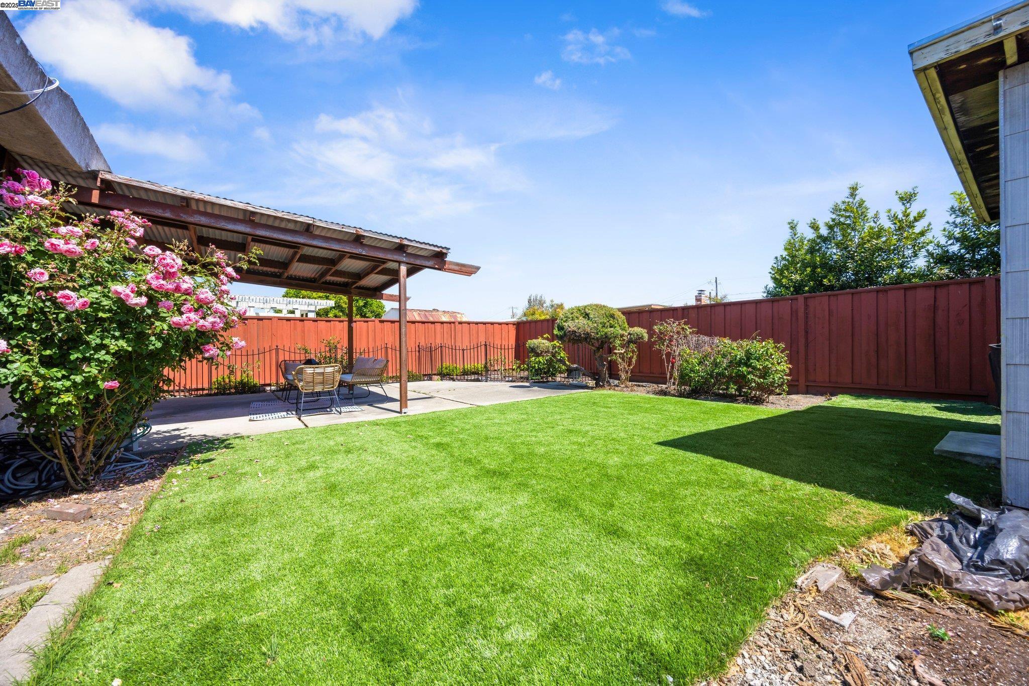 404 Oxford St, Hayward, California 94541, 4 Bedrooms Bedrooms, 8 Rooms Rooms,2 BathroomsBathrooms,Residential,For Sale,404 Oxford St,41096693