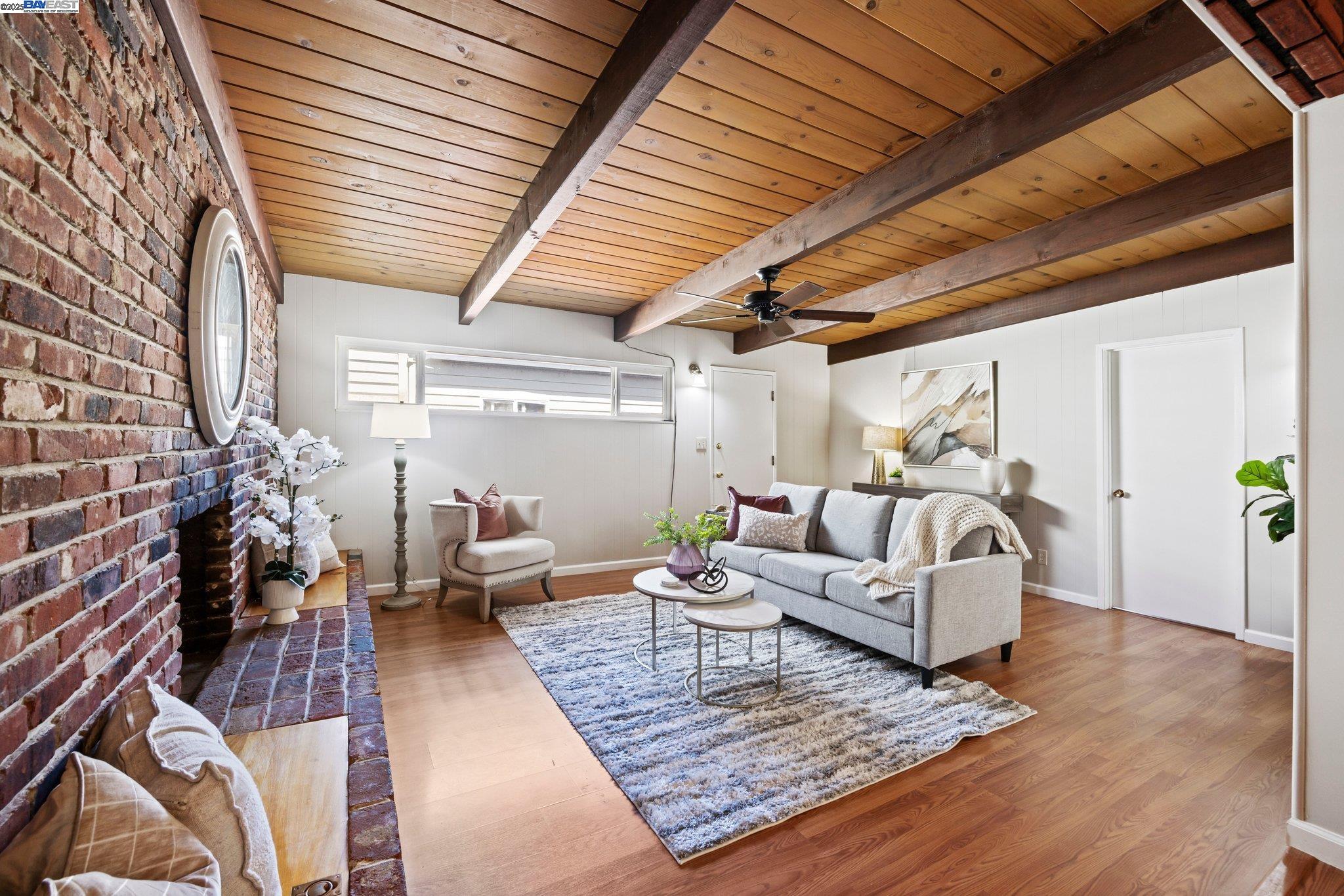 404 Oxford St, Hayward, California 94541, 4 Bedrooms Bedrooms, 8 Rooms Rooms,2 BathroomsBathrooms,Residential,For Sale,404 Oxford St,41096693