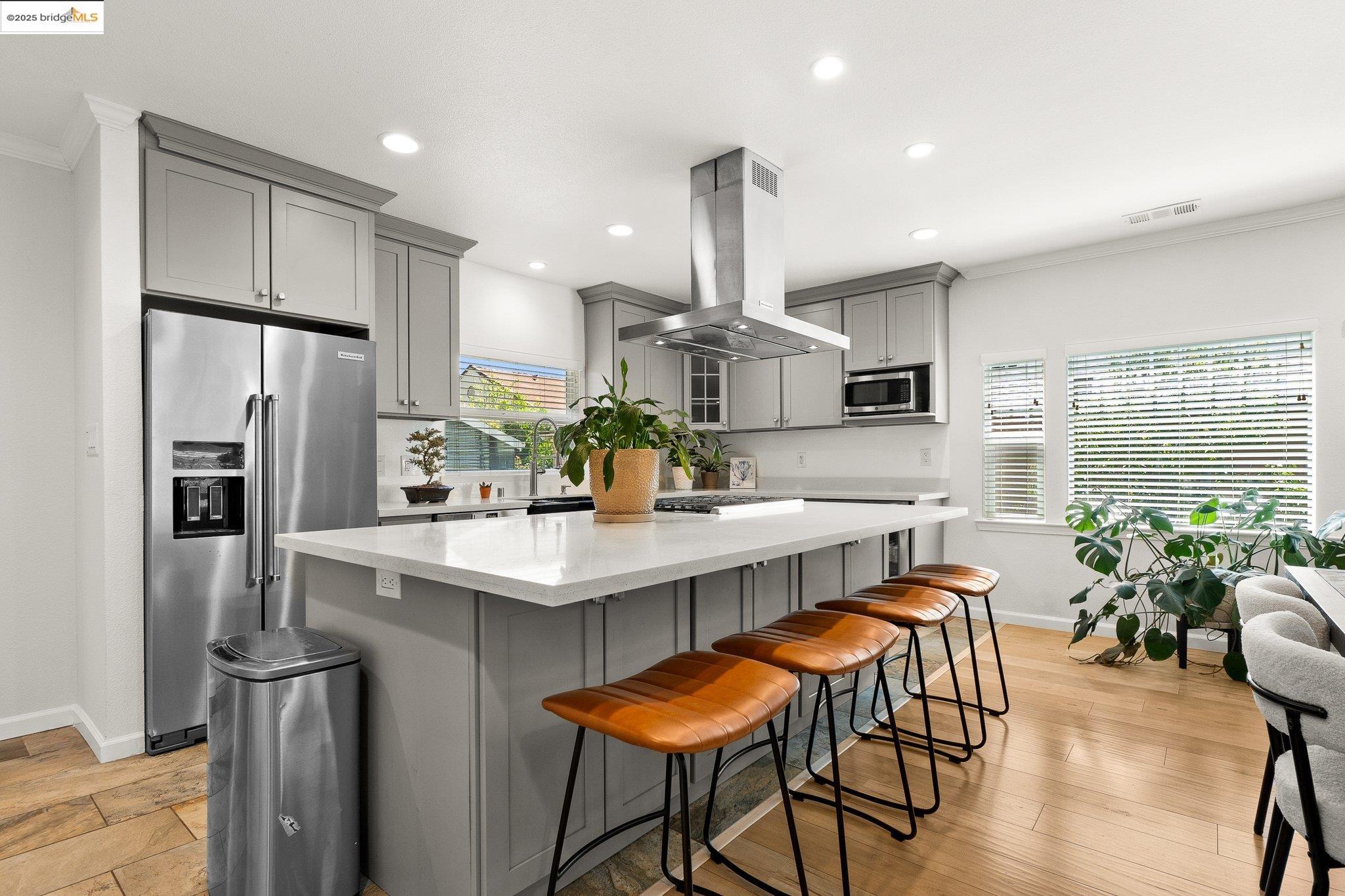 2834 Birdsall Ave, Oakland, California 94619, 4 Bedrooms Bedrooms, 5 Rooms Rooms,2 BathroomsBathrooms,Residential,For Sale,2834 Birdsall Ave,41096694