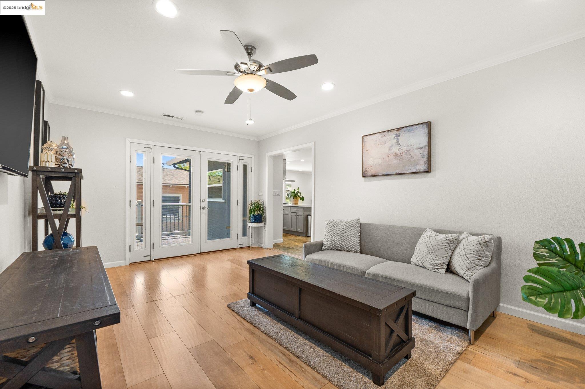 2834 Birdsall Ave, Oakland, California 94619, 4 Bedrooms Bedrooms, 5 Rooms Rooms,2 BathroomsBathrooms,Residential,For Sale,2834 Birdsall Ave,41096694