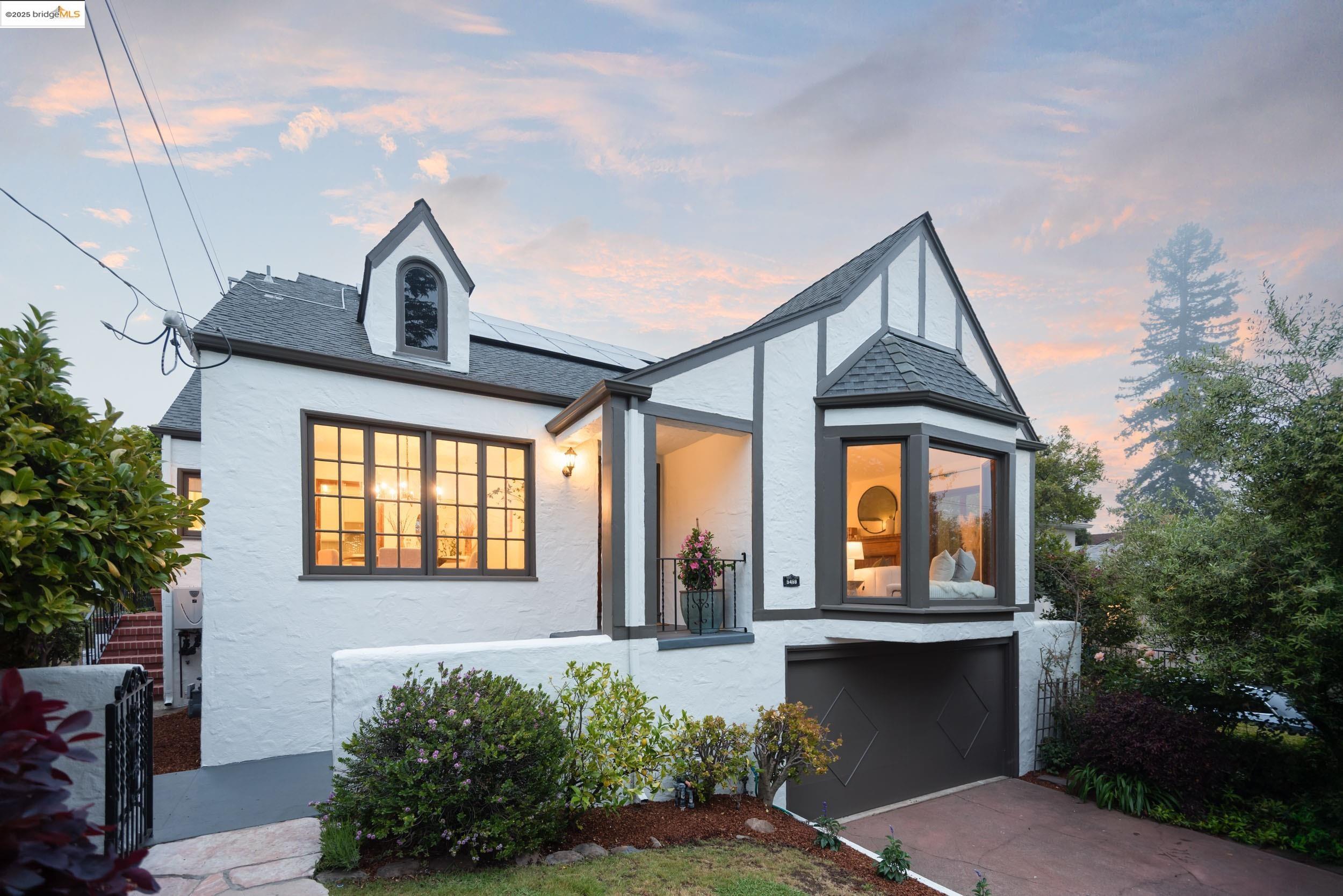 5468 Proctor Ave, Oakland, California 94618, 4 Bedrooms Bedrooms, 8 Rooms Rooms,2 BathroomsBathrooms,Residential,For Sale,5468 Proctor Ave,41096695
