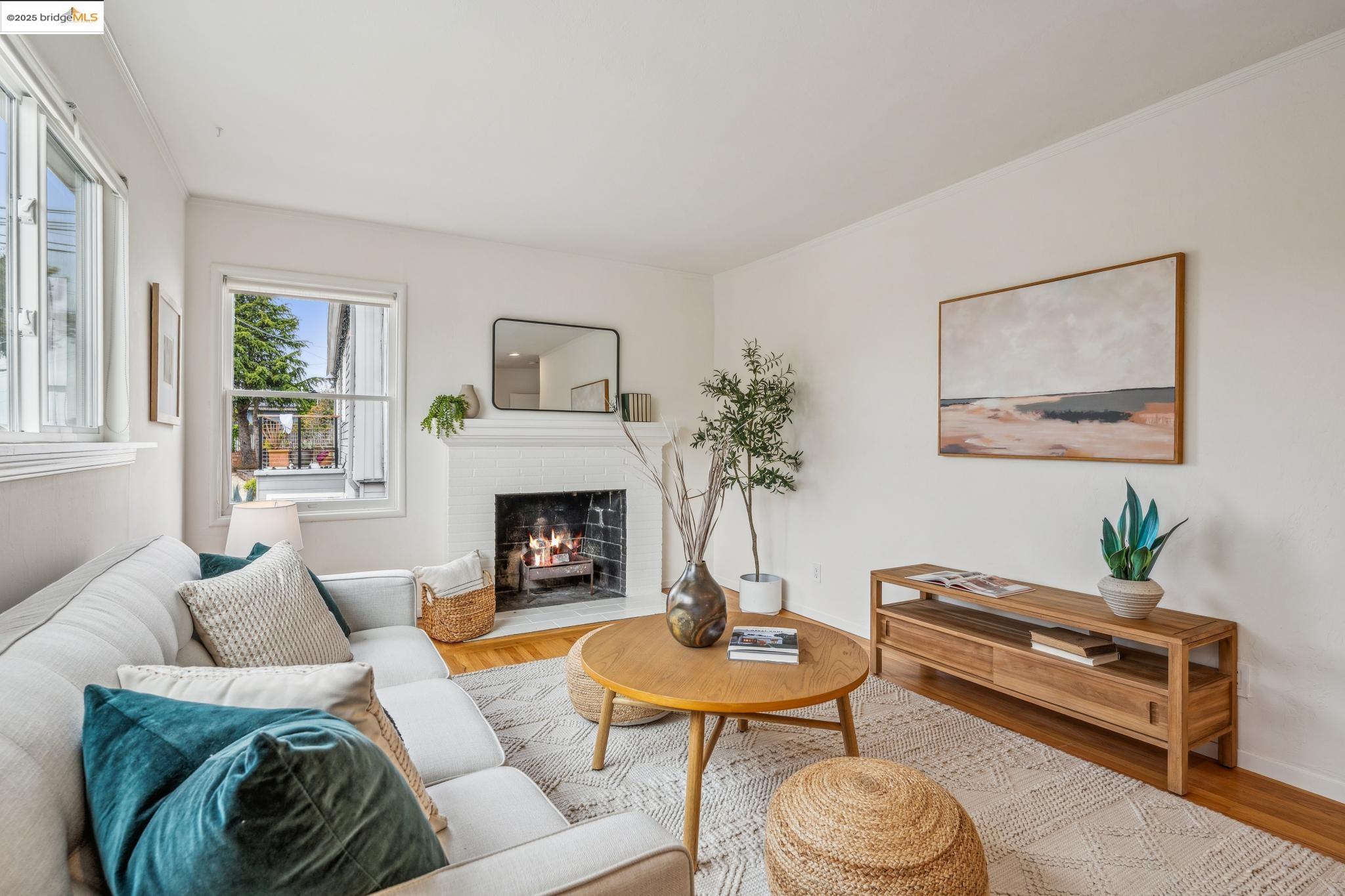 1304 Noble Ct, El Cerrito, California 94530, 6 Bedrooms Bedrooms, 9 Rooms Rooms,3 BathroomsBathrooms,Residential,For Sale,1304 Noble Ct,41096696