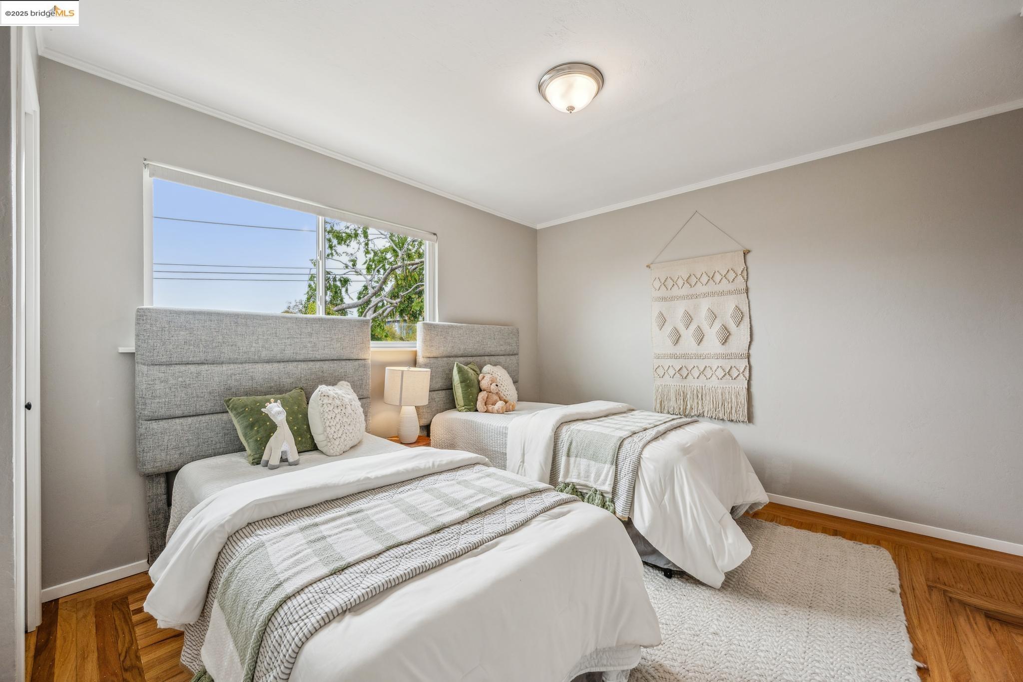1304 Noble Ct, El Cerrito, California 94530, 6 Bedrooms Bedrooms, 9 Rooms Rooms,3 BathroomsBathrooms,Residential,For Sale,1304 Noble Ct,41096696