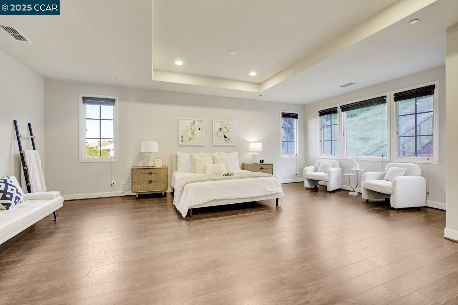 Detail Gallery Image 31 of 60 For 131 Wittenham Ct, San Ramon,  CA 94583 - 5 Beds | 3/1 Baths