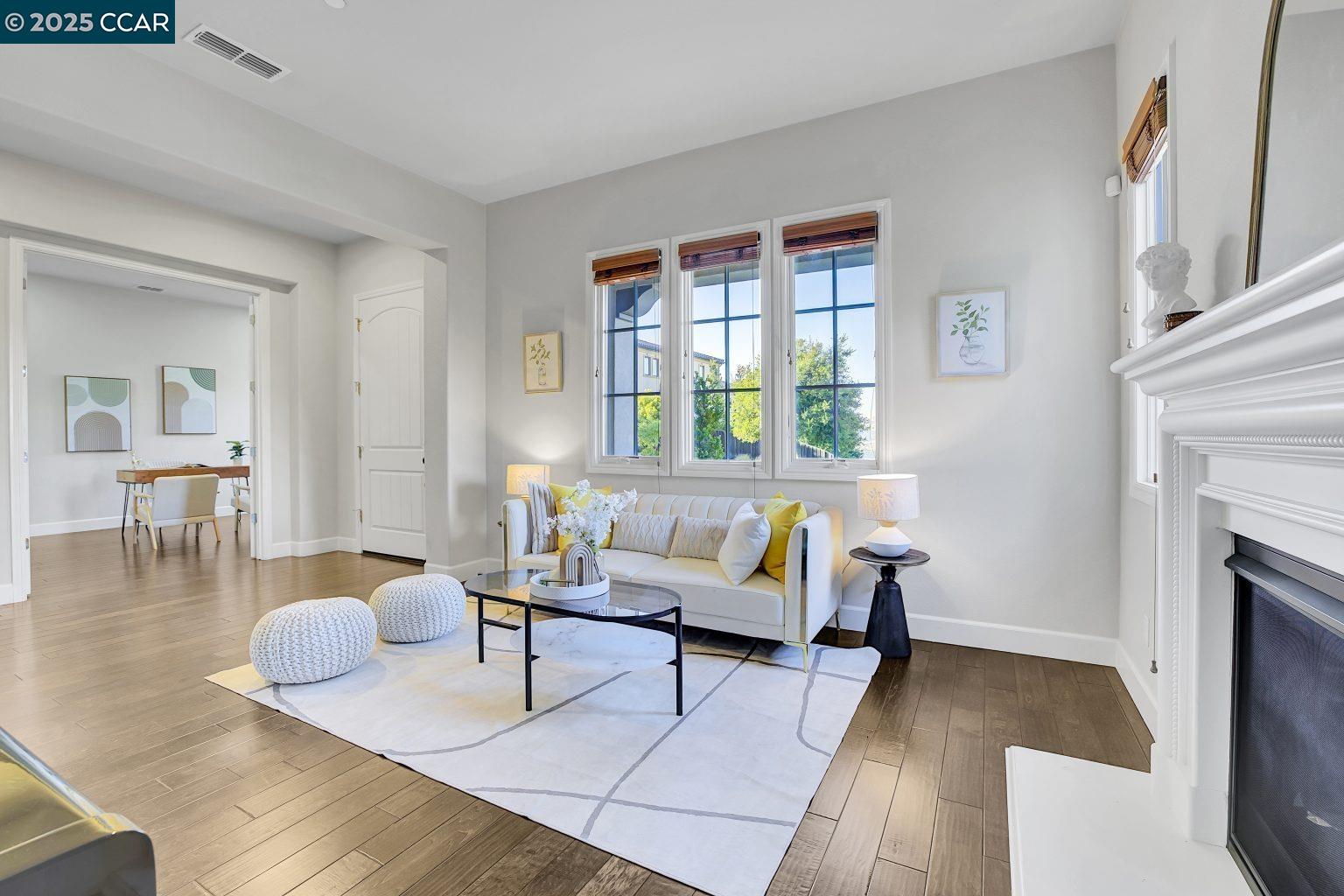 Detail Gallery Image 5 of 60 For 131 Wittenham Ct, San Ramon,  CA 94583 - 5 Beds | 3/1 Baths