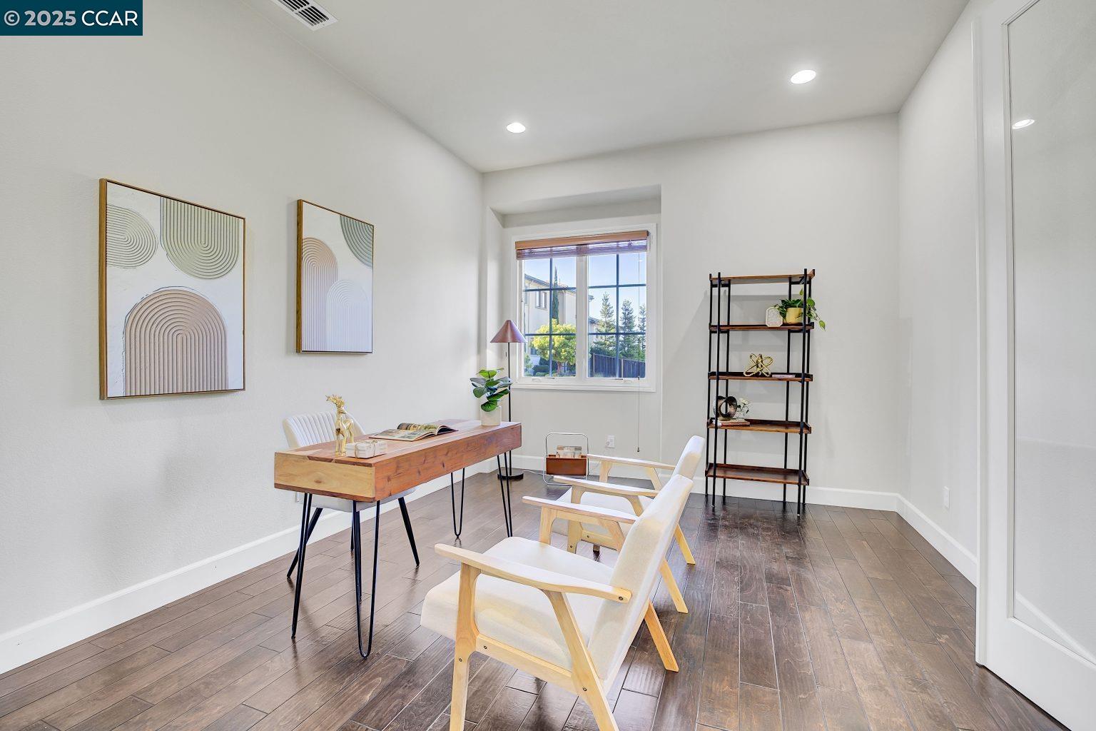 Detail Gallery Image 6 of 60 For 131 Wittenham Ct, San Ramon,  CA 94583 - 5 Beds | 3/1 Baths