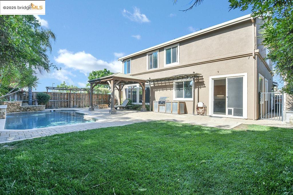 Detail Gallery Image 37 of 41 For 100 Cardinal Ln, Discovery Bay,  CA 94505 - 3 Beds | 2/1 Baths