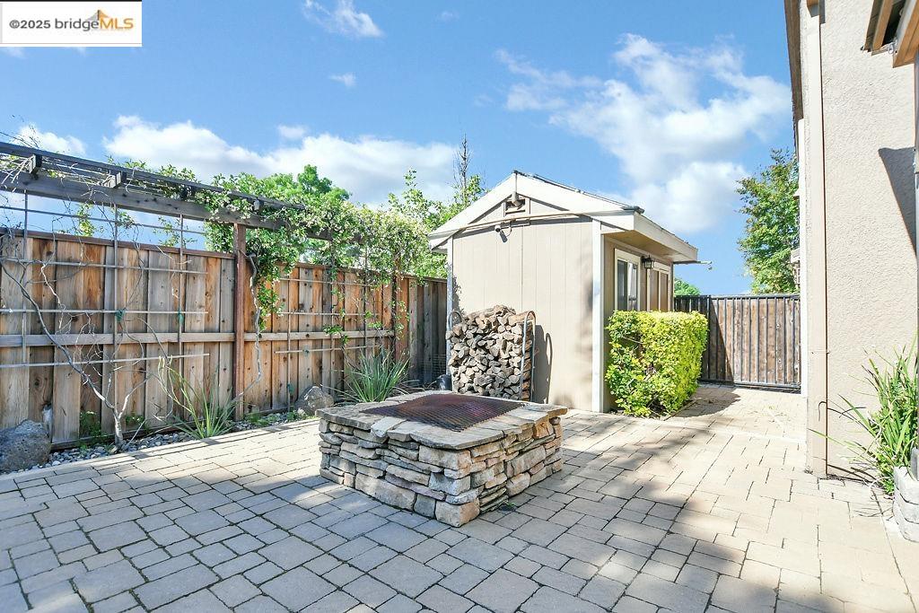 Detail Gallery Image 39 of 41 For 100 Cardinal Ln, Discovery Bay,  CA 94505 - 3 Beds | 2/1 Baths