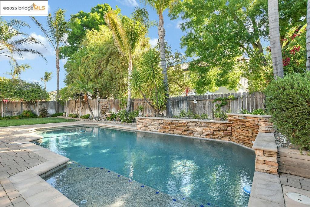 Detail Gallery Image 40 of 41 For 100 Cardinal Ln, Discovery Bay,  CA 94505 - 3 Beds | 2/1 Baths