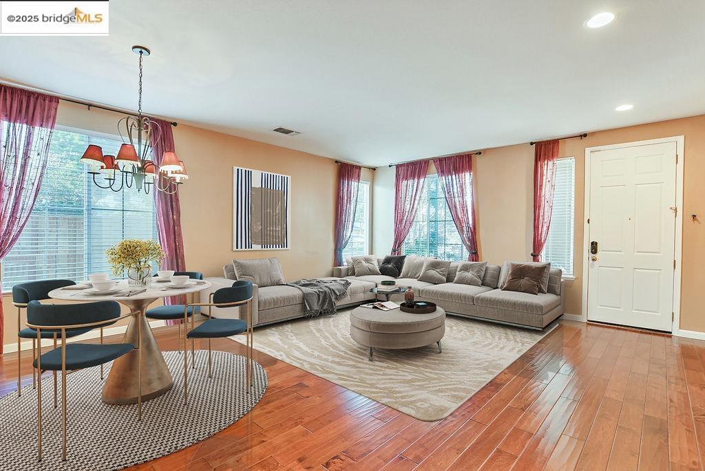 Detail Gallery Image 6 of 41 For 100 Cardinal Ln, Discovery Bay,  CA 94505 - 3 Beds | 2/1 Baths