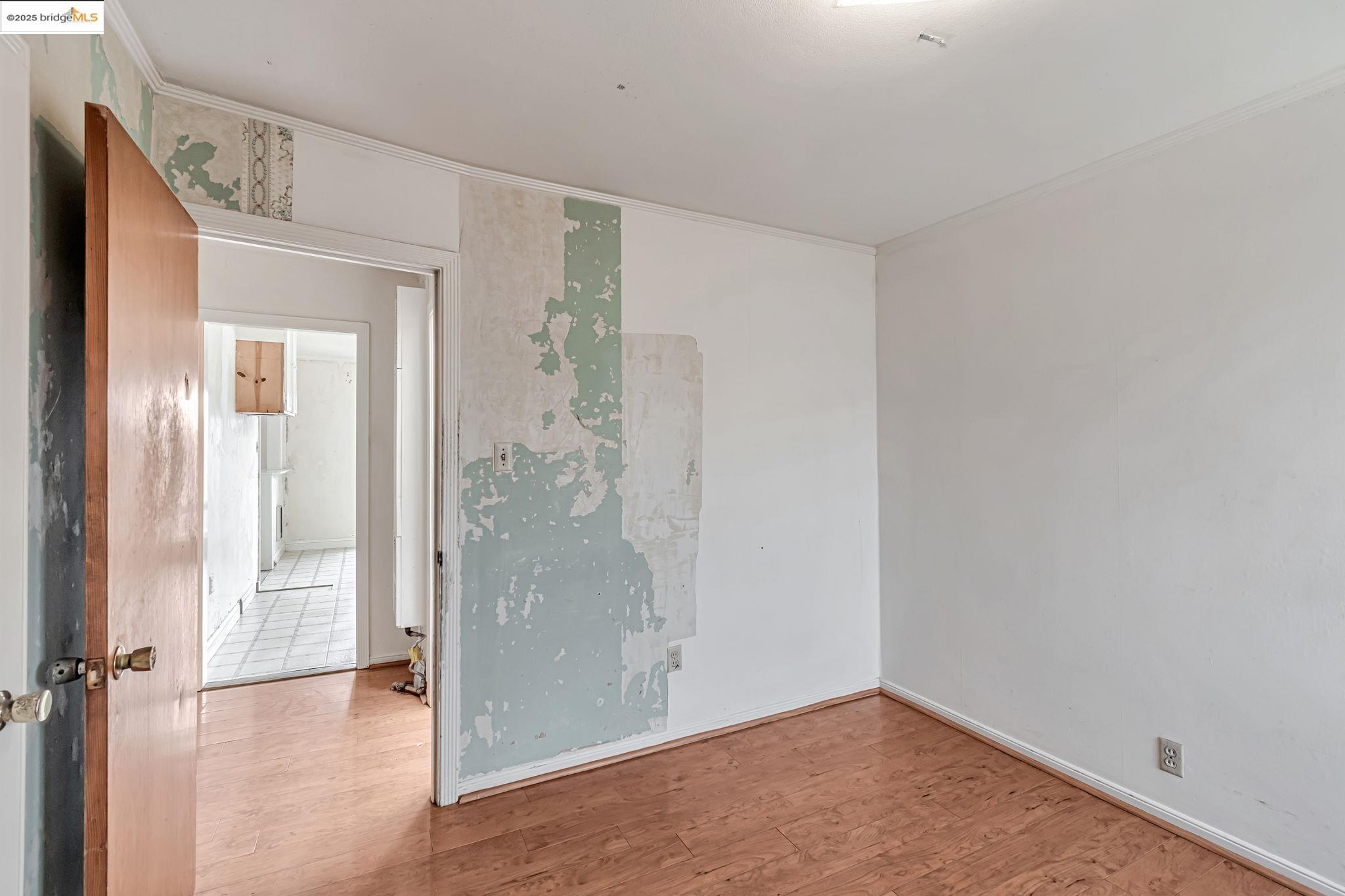 4040 Ortega St, San Francisco, California 94122, 2 Bedrooms Bedrooms, 4 Rooms Rooms,2 BathroomsBathrooms,Residential,For Sale,4040 Ortega St,41096704