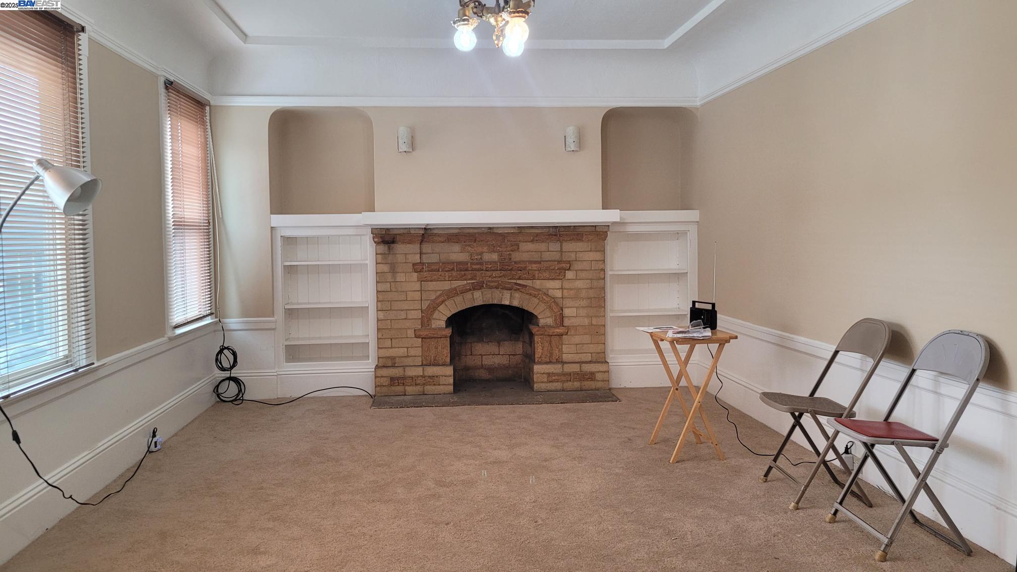 Detail Gallery Image 4 of 27 For 71 Blake St, San Francisco,  CA 94118 - 1 Beds | 1/1 Baths