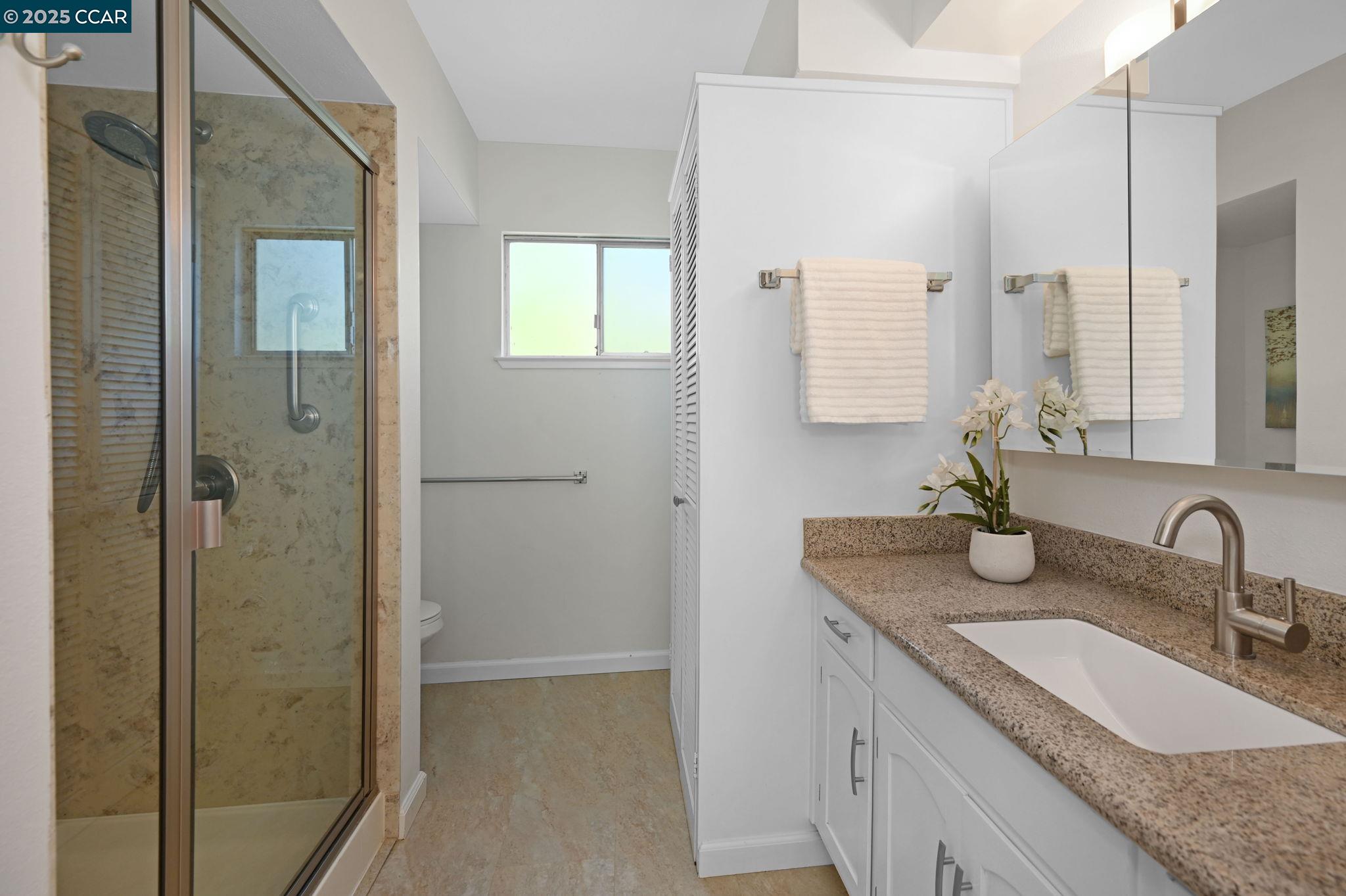1116 Running Springs Rd # 2, Walnut Creek, California 94595, 2 Bedrooms Bedrooms, 6 Rooms Rooms,1 BathroomBathrooms,Residential,For Sale,1116 Running Springs Rd # 2,41096706