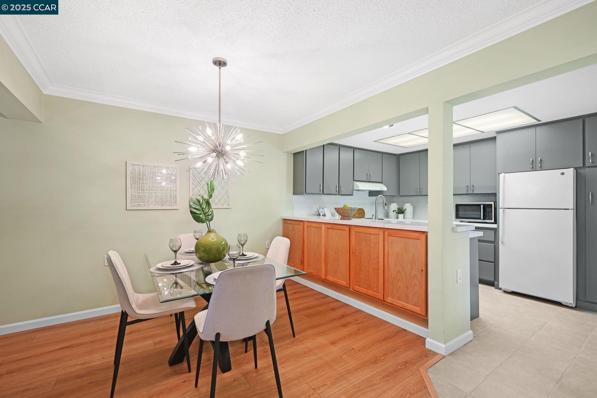 1116 Running Springs Rd # 2, Walnut Creek, California 94595, 2 Bedrooms Bedrooms, 6 Rooms Rooms,1 BathroomBathrooms,Residential,For Sale,1116 Running Springs Rd # 2,41096706