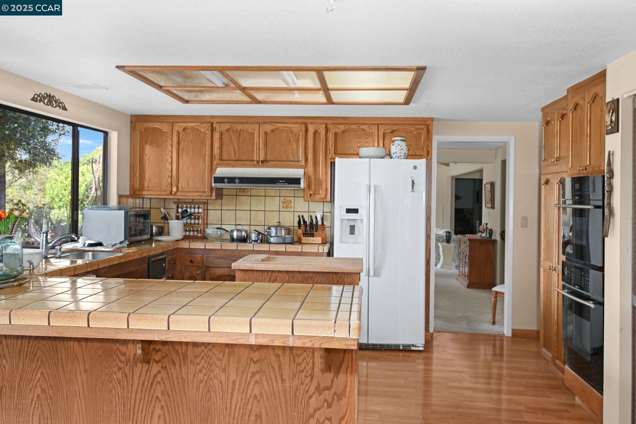 895 Ridge Dr, Concord, California 94518, 3 Bedrooms Bedrooms, 10 Rooms Rooms,3 BathroomsBathrooms,Residential,For Sale,895 Ridge Dr,41096709