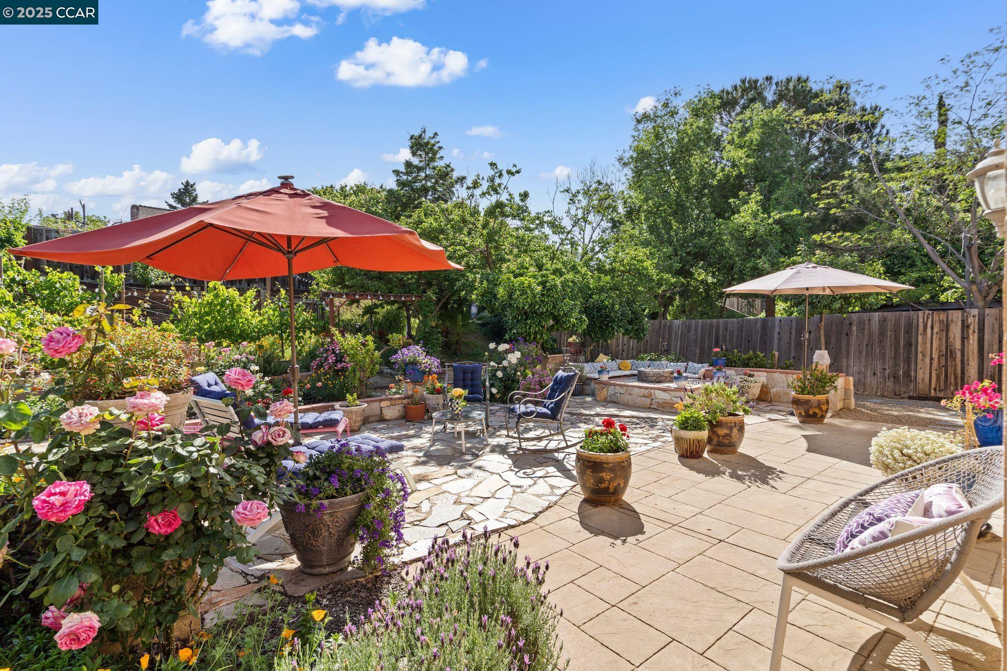 Detail Gallery Image 15 of 45 For 4218 Cobblestone Dr, Concord,  CA 94521 - 3 Beds | 2 Baths