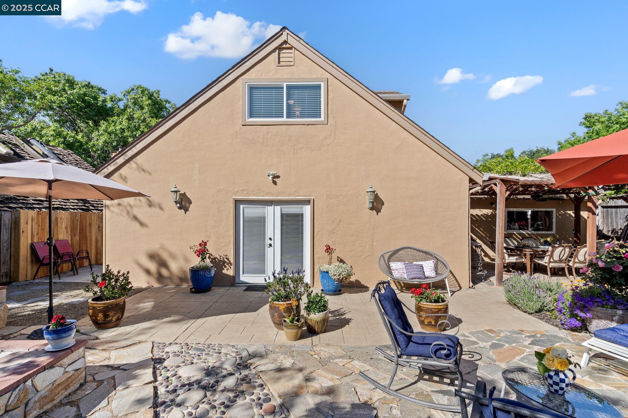 Detail Gallery Image 22 of 45 For 4218 Cobblestone Dr, Concord,  CA 94521 - 3 Beds | 2 Baths