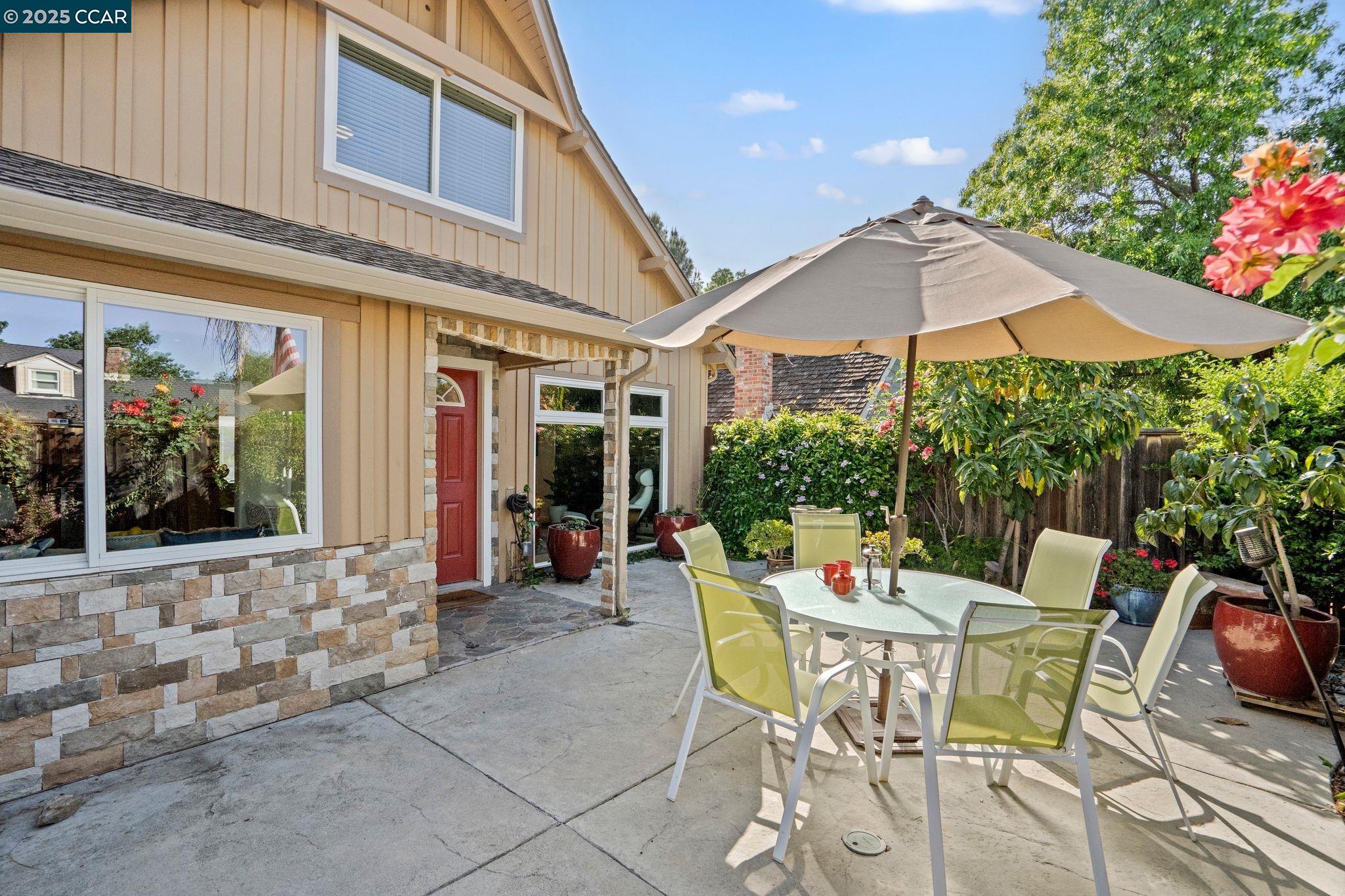 Detail Gallery Image 25 of 45 For 4218 Cobblestone Dr, Concord,  CA 94521 - 3 Beds | 2 Baths