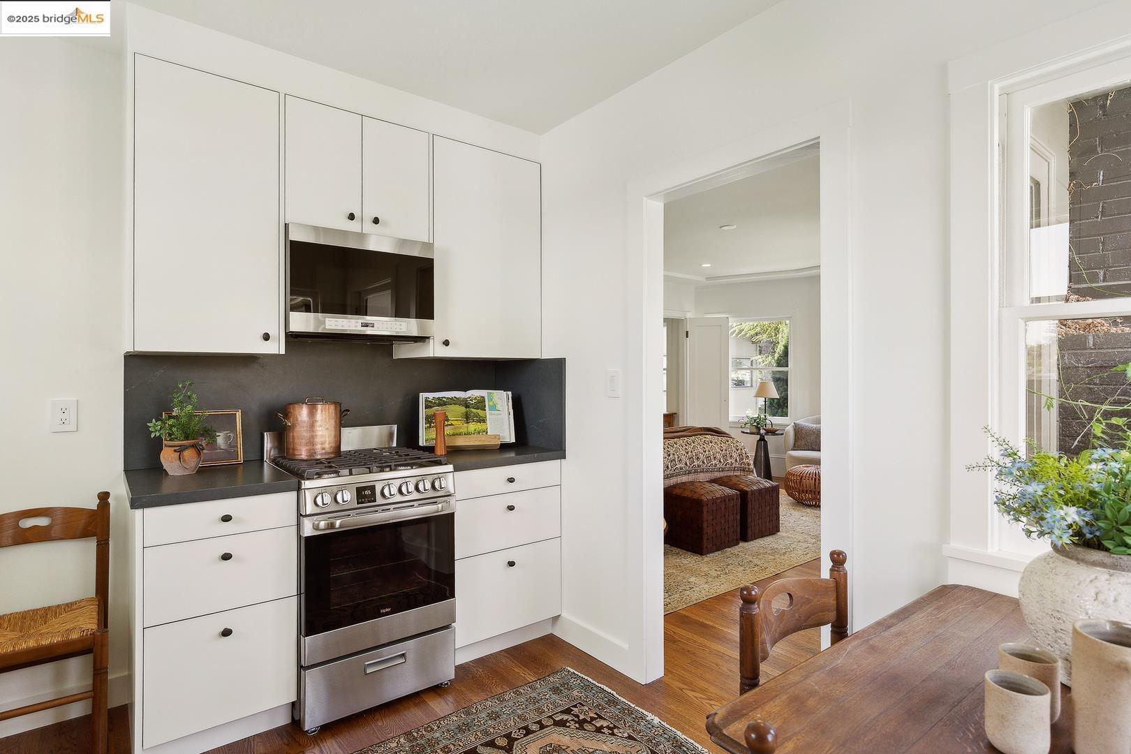 Photo #10: 41096717 Listing: Photo #10