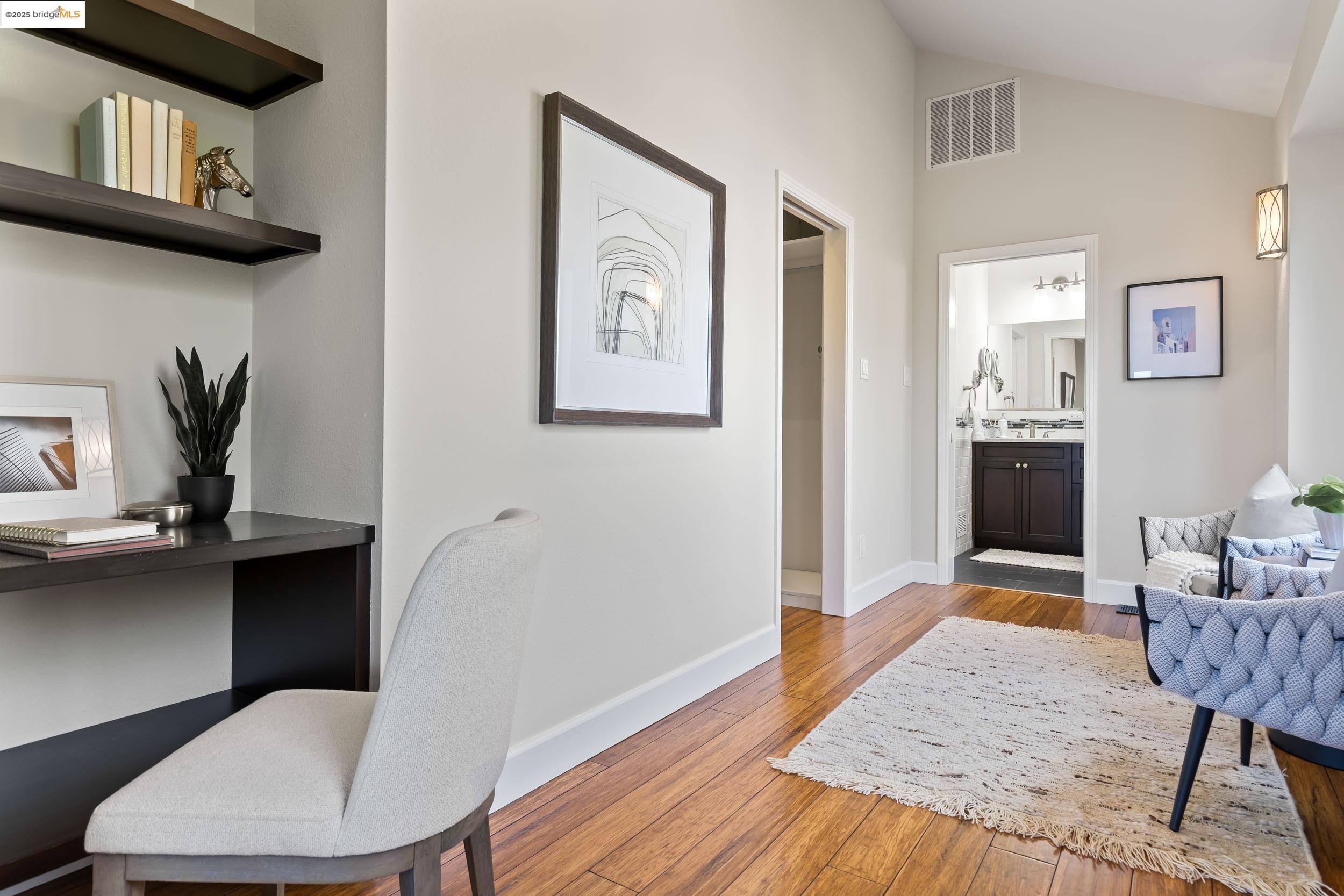 6154 Buena Vista Ave, Oakland, California 94618, 3 Bedrooms Bedrooms, 6 Rooms Rooms,2 BathroomsBathrooms,Residential,For Sale,6154 Buena Vista Ave,41096719