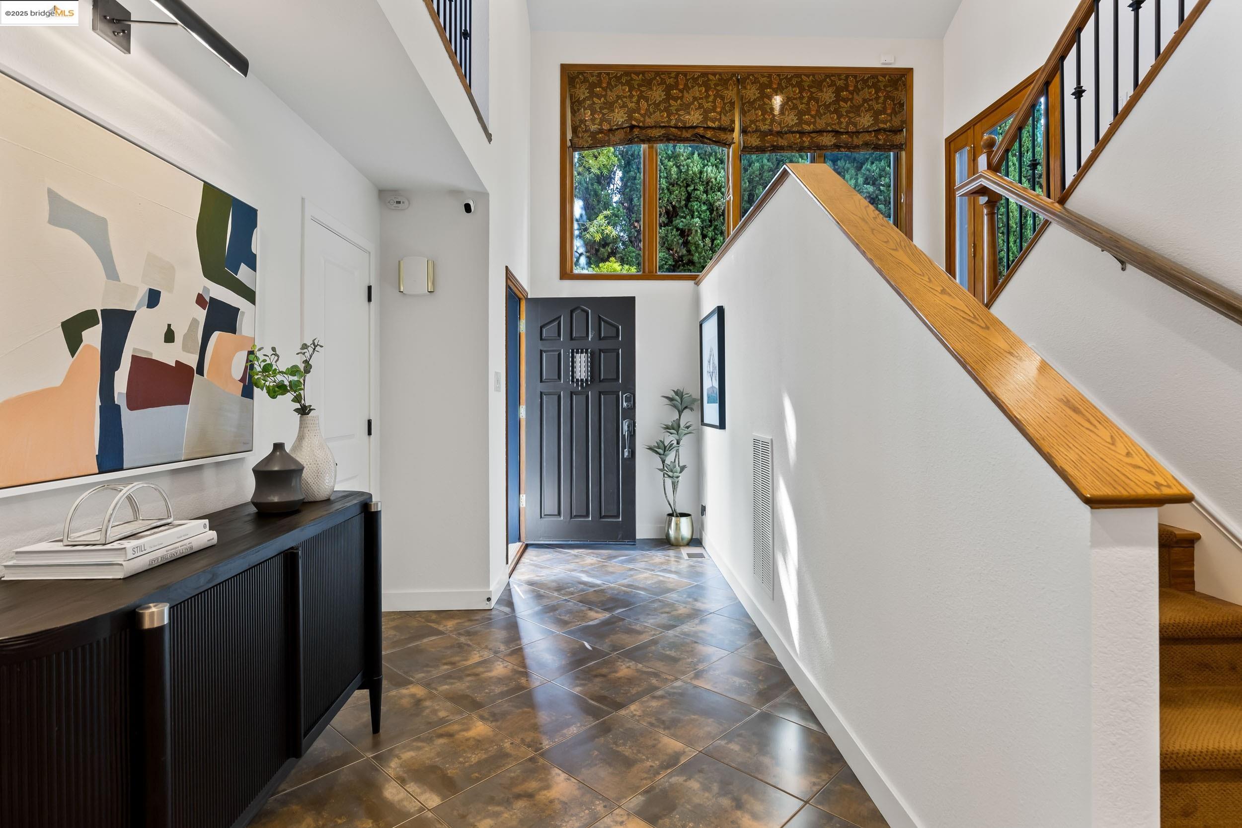 6154 Buena Vista Ave, Oakland, California 94618, 3 Bedrooms Bedrooms, 6 Rooms Rooms,2 BathroomsBathrooms,Residential,For Sale,6154 Buena Vista Ave,41096719