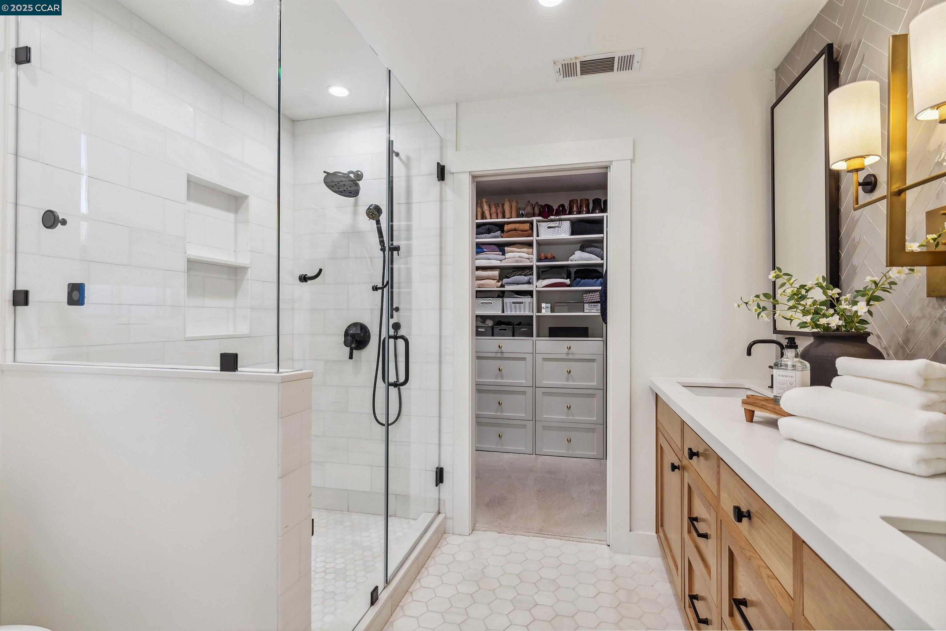 2336 Welsh Ct, Walnut Creek, California 94598, 5 Bedrooms Bedrooms, 10 Rooms Rooms,2 BathroomsBathrooms,Residential,For Sale,2336 Welsh Ct,41096720