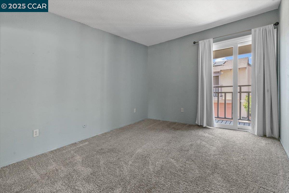 Detail Gallery Image 19 of 23 For 1360 Laurel Ln #7,  San Luis Obispo,  CA 93401 - 3 Beds | 2 Baths