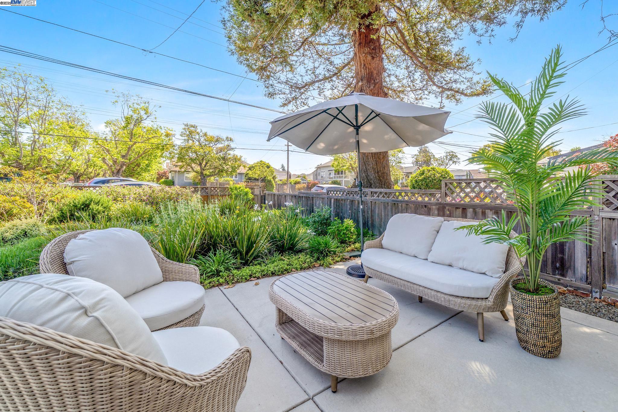 935 Lincoln Ave, Alameda, California 94501, ,Residential Income,For Sale,935 Lincoln Ave,41096722