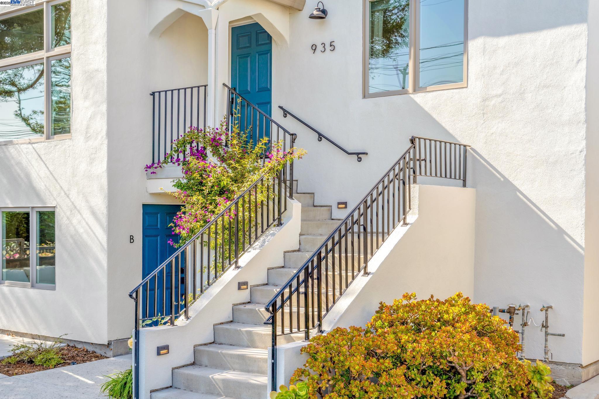 935 Lincoln Ave, Alameda, California 94501, ,Residential Income,For Sale,935 Lincoln Ave,41096722