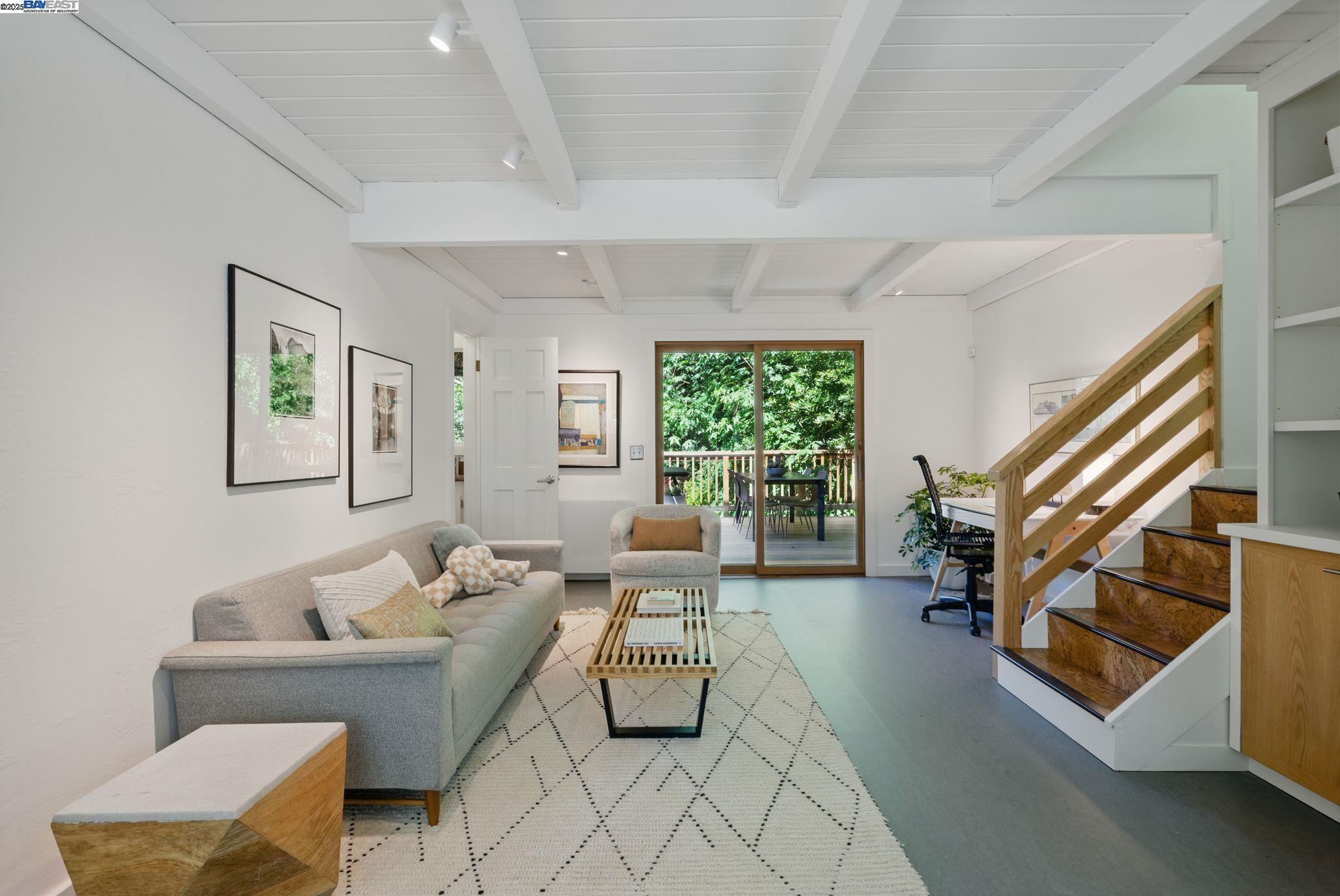 Detail Gallery Image 36 of 59 For 7380 Claremont Ave, Berkeley,  CA 94705 - 3 Beds | 2/1 Baths