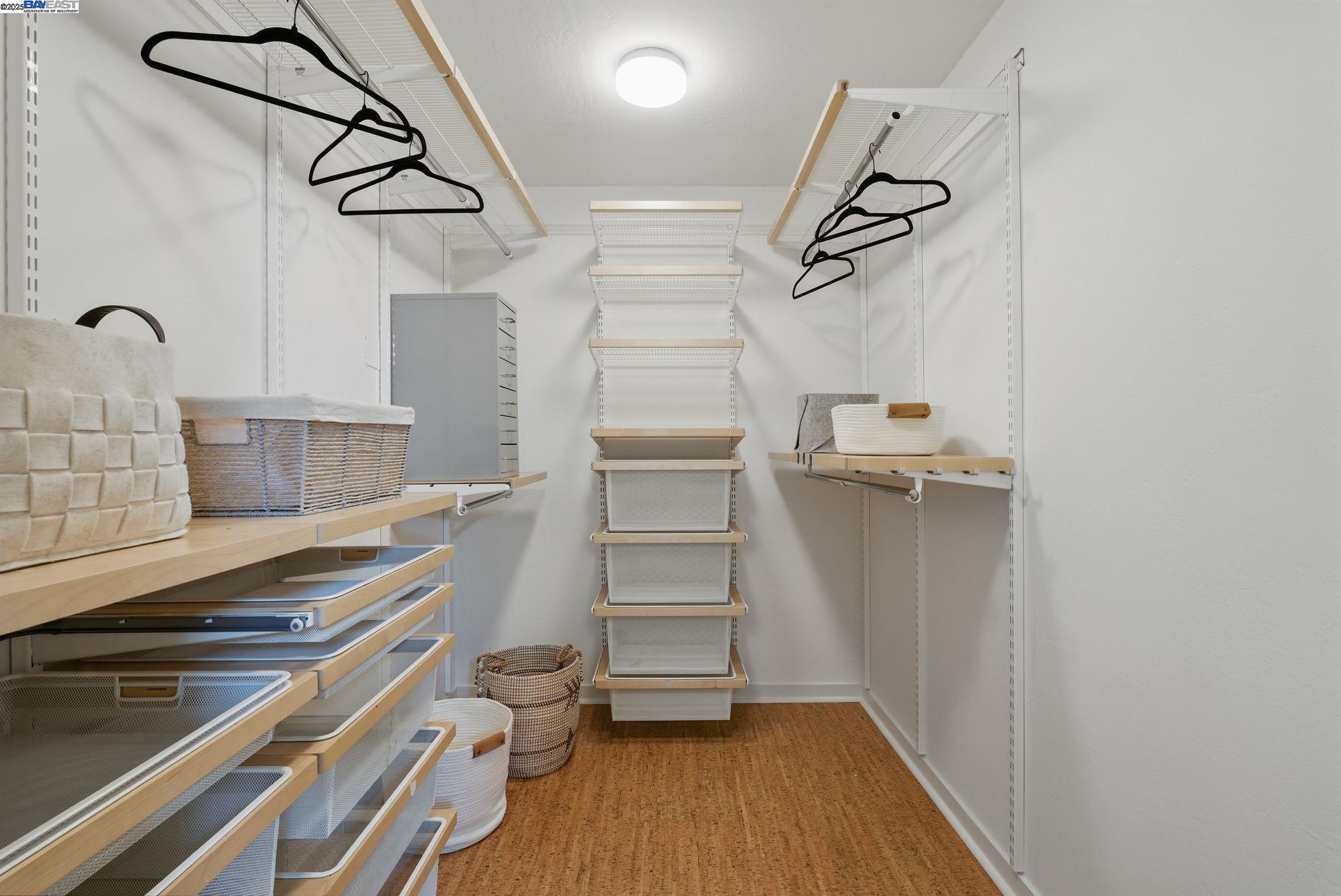Detail Gallery Image 8 of 59 For 7380 Claremont Ave, Berkeley,  CA 94705 - 3 Beds | 2/1 Baths