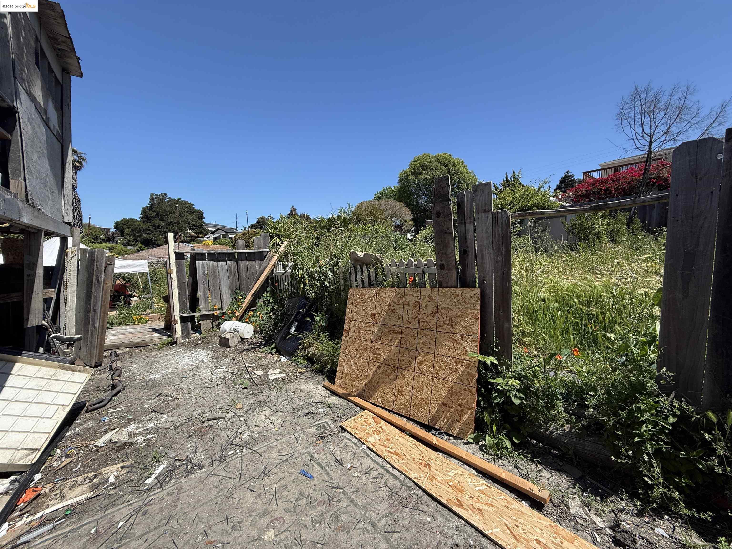 6025 Ralston Ave, Richmond, California 94805, ,Land,For Sale,6025 Ralston Ave,41096726